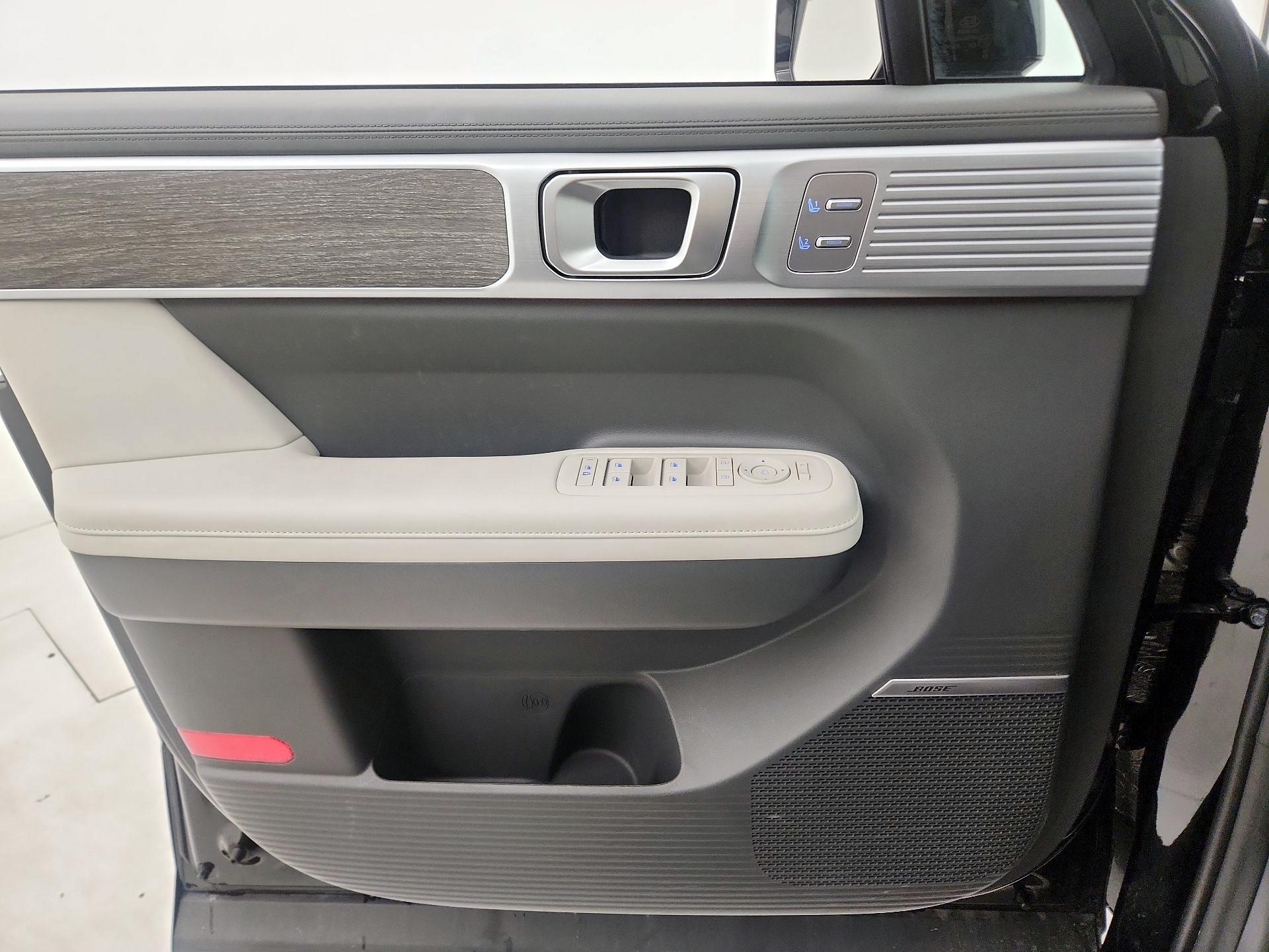 Thumbnail: 2025 Hyundai Santa Fe - 12