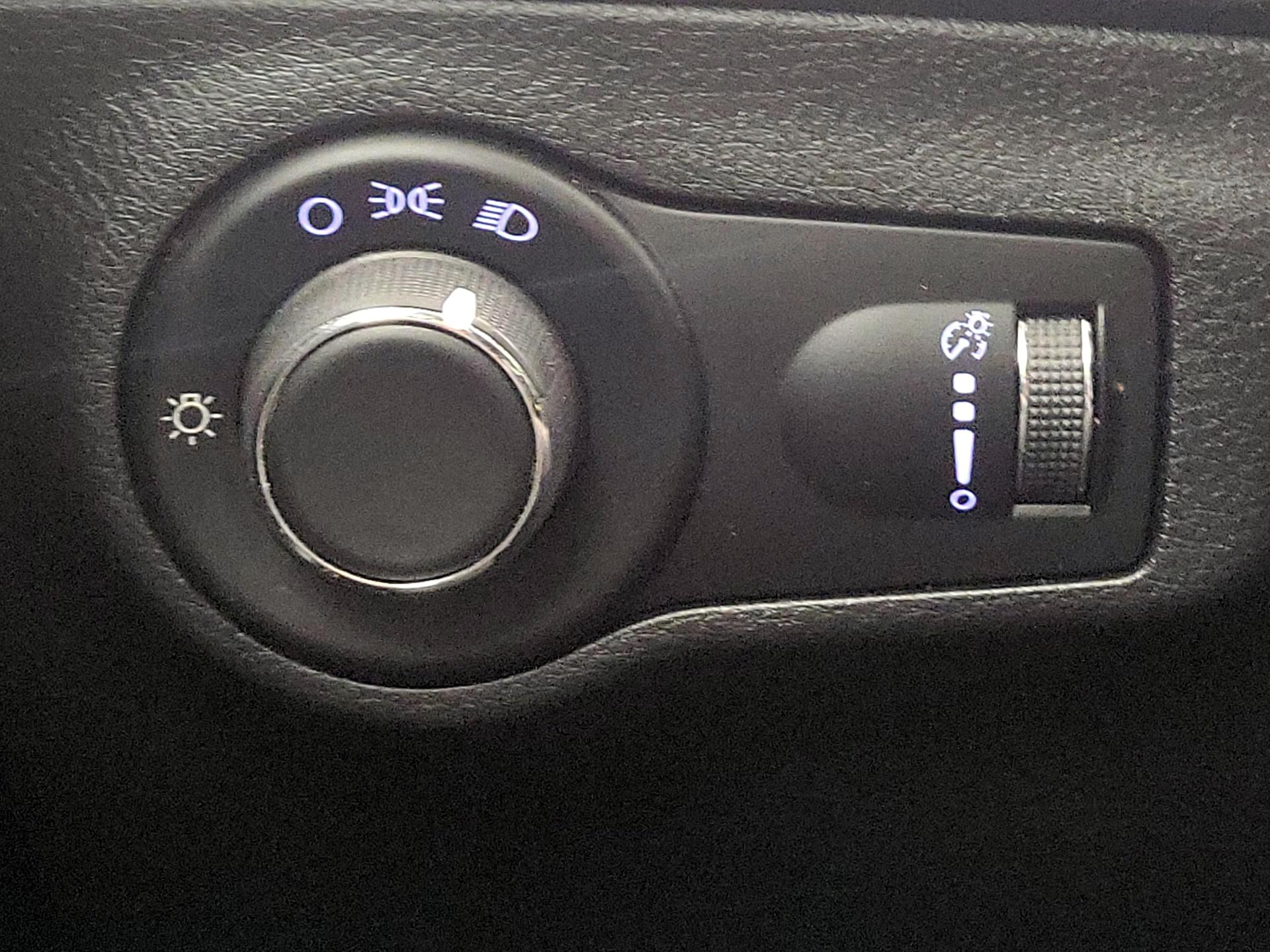 Thumbnail: 2017 Jeep Compass - 13