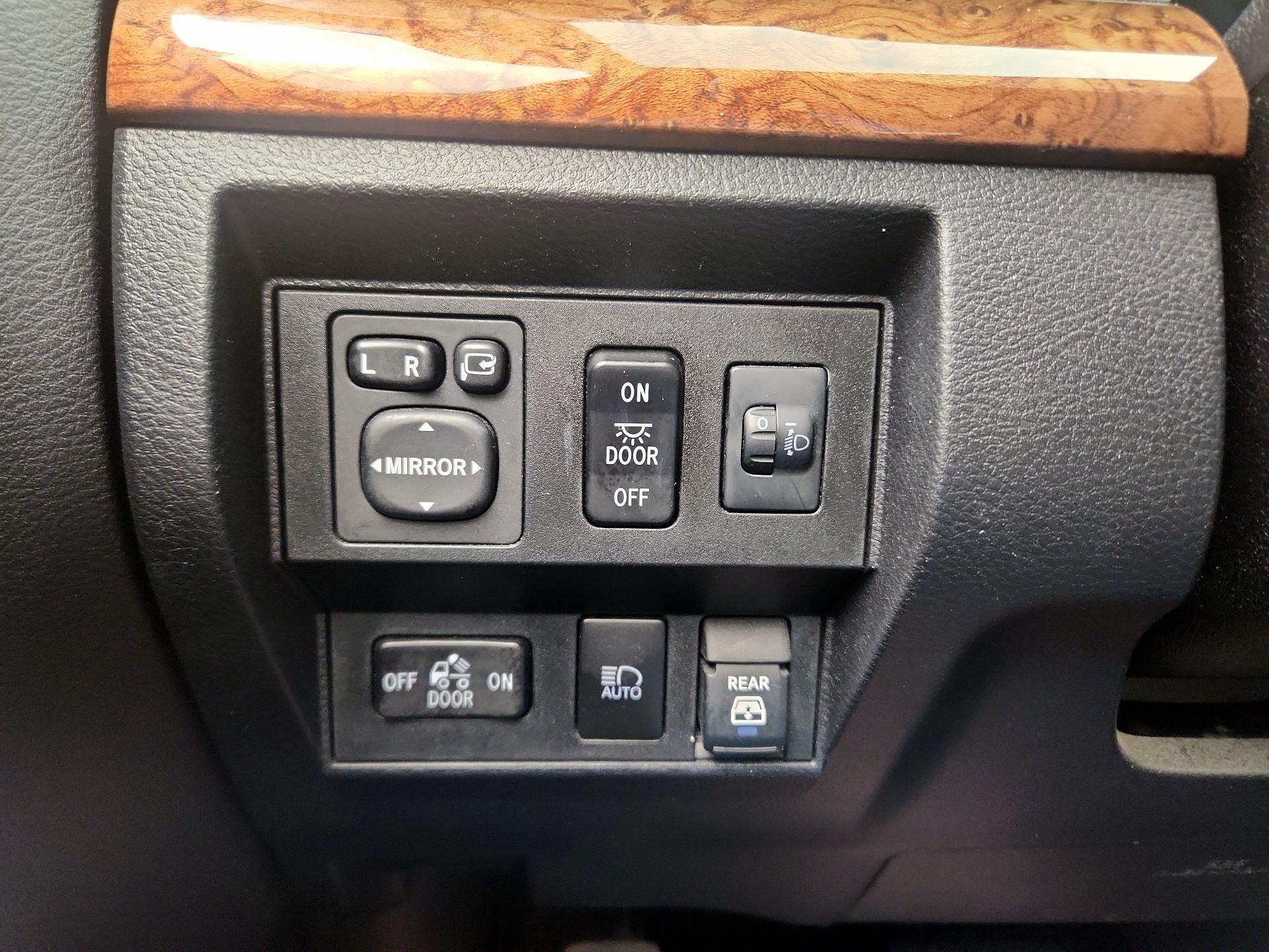 Thumbnail: 2021 Toyota Tundra - 13