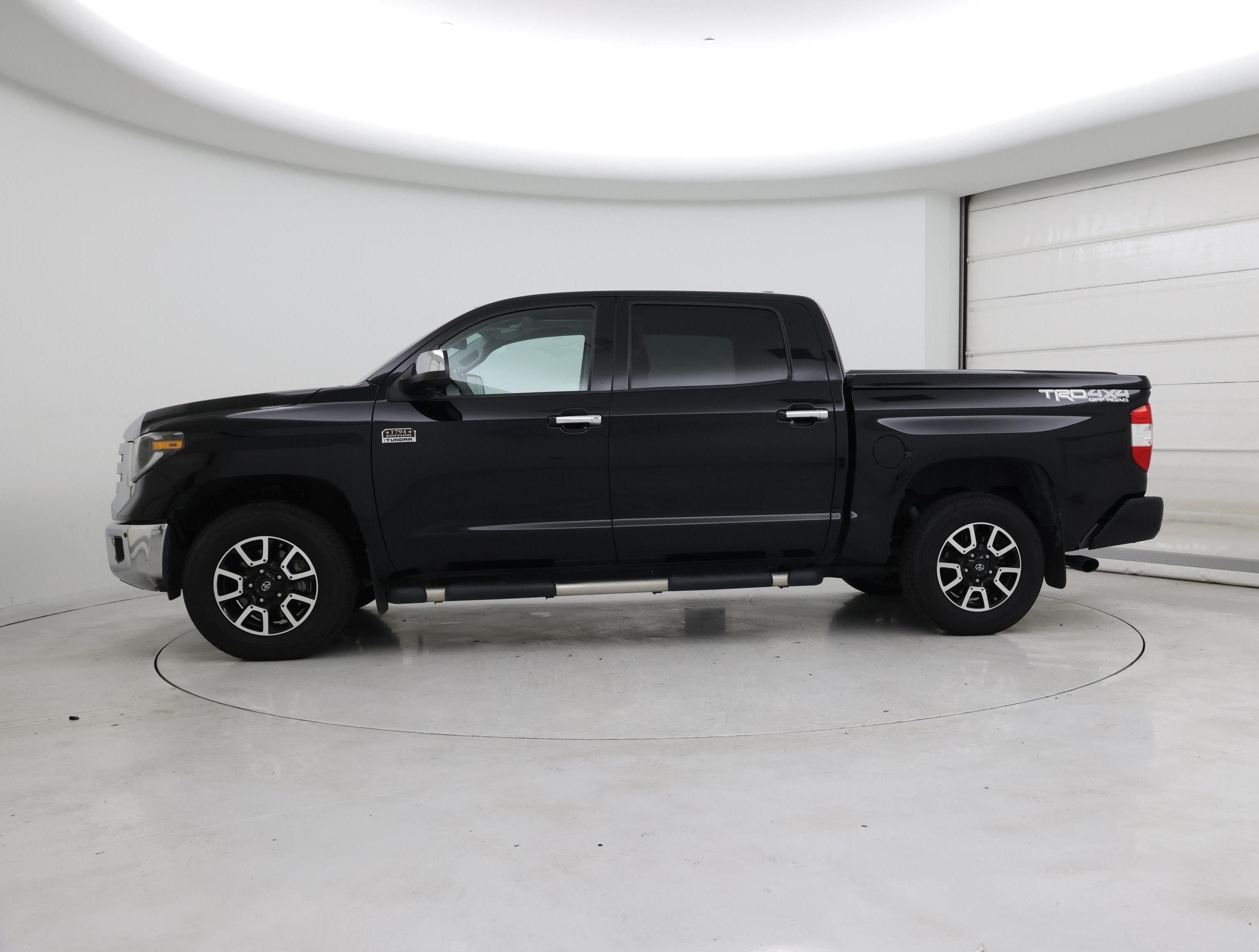 Thumbnail: 2021 Toyota Tundra - 3