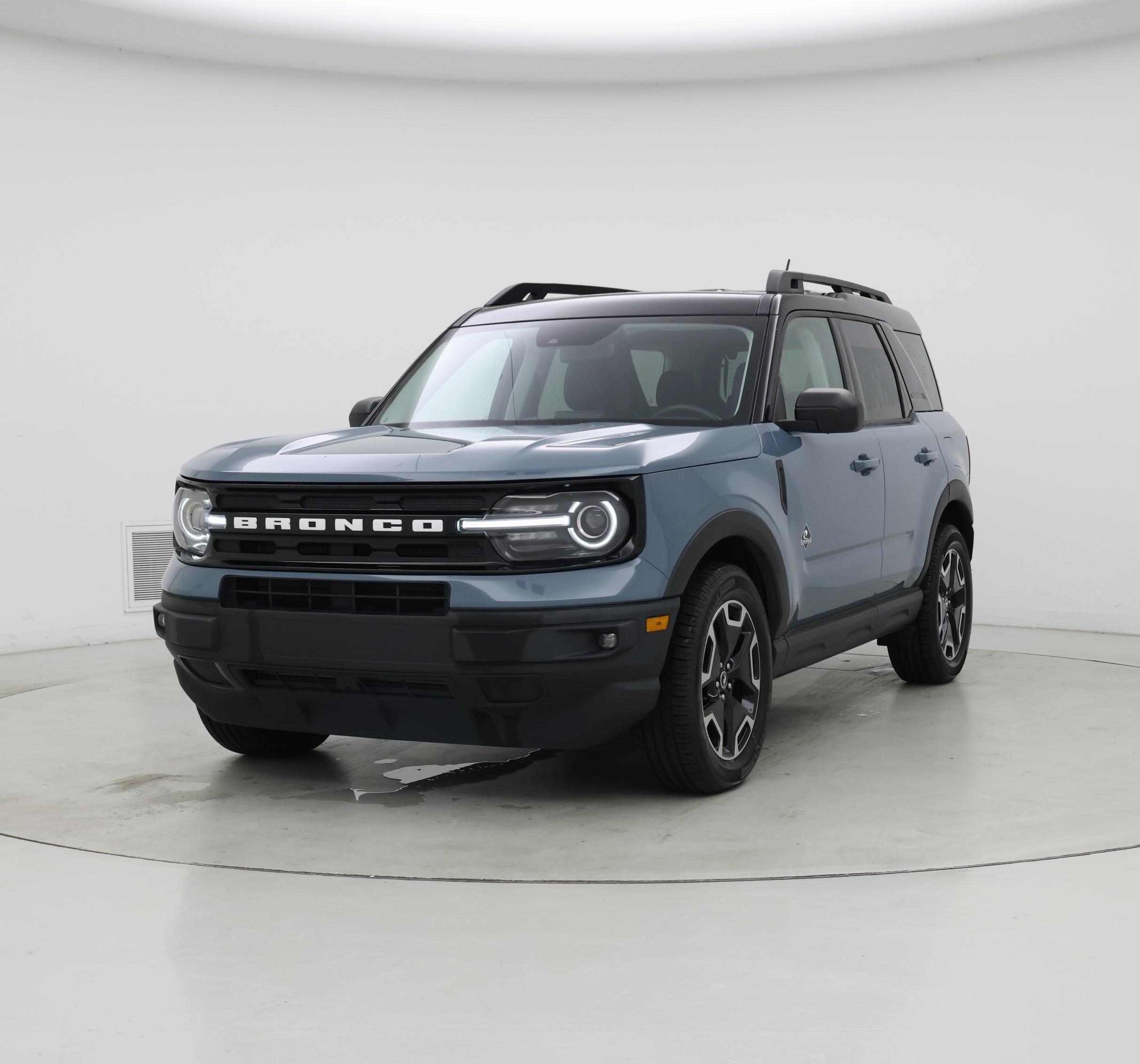 Thumbnail: 2022 Ford Bronco Sport - 4