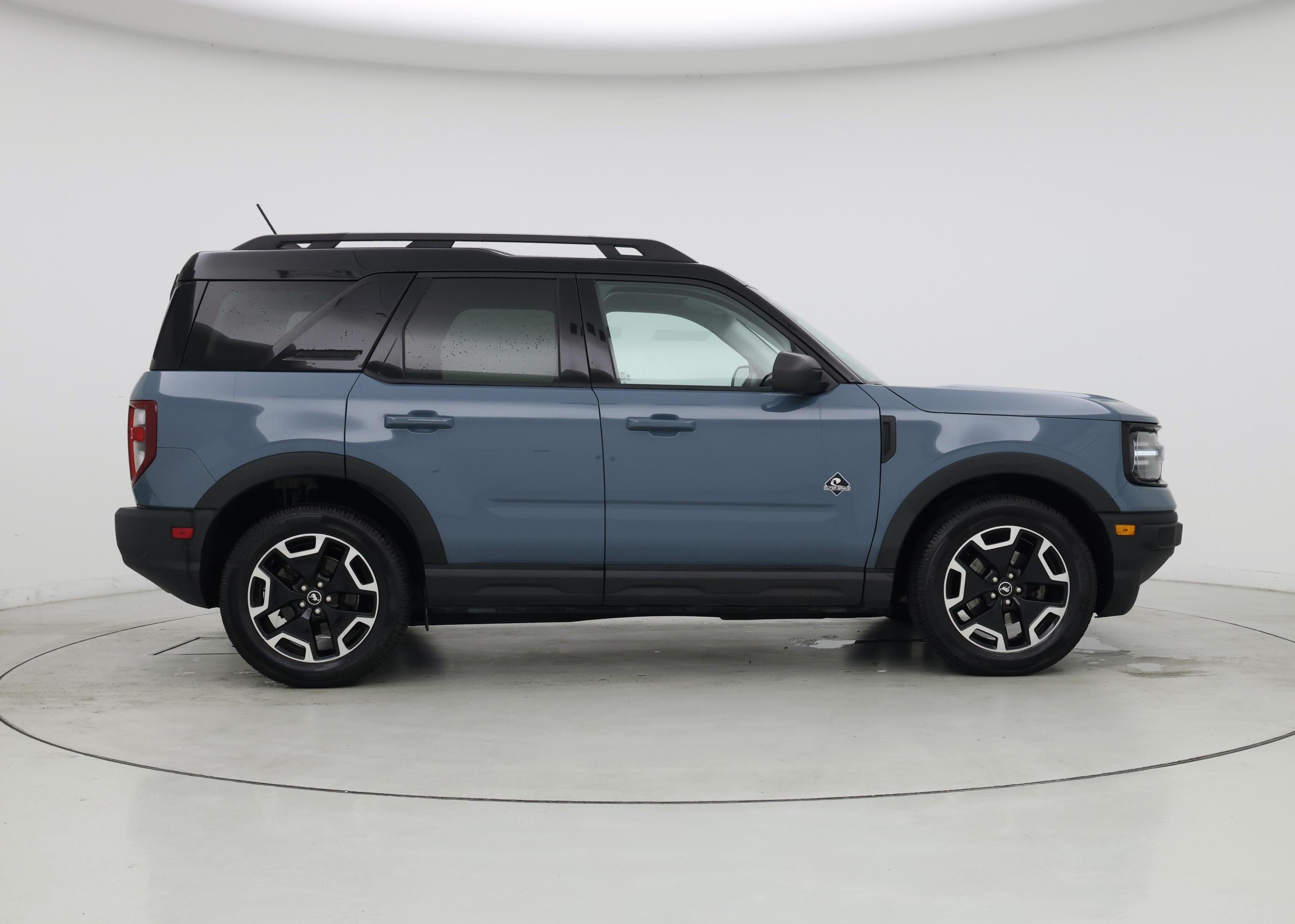 Thumbnail: 2022 Ford Bronco Sport - 7