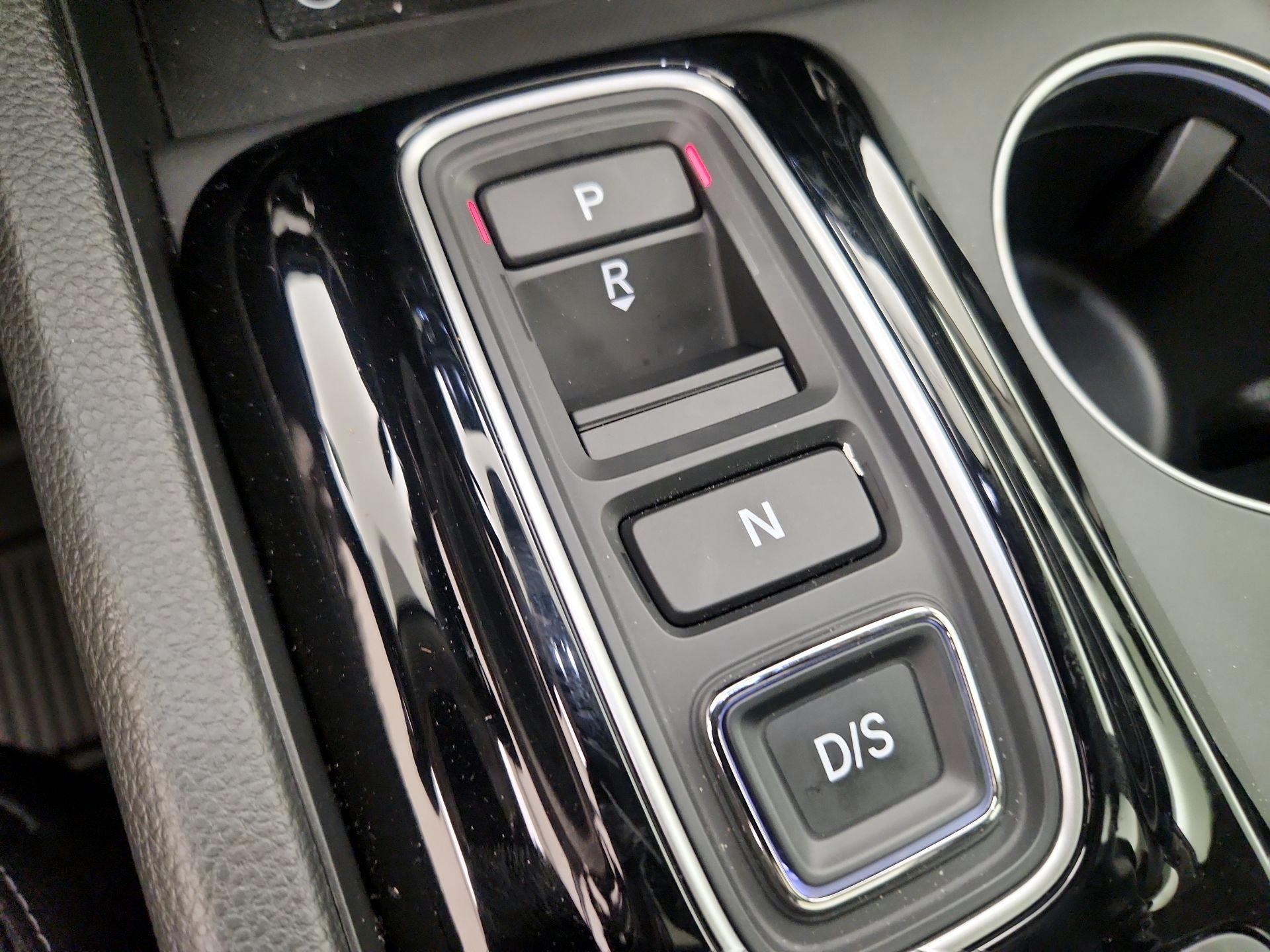 Thumbnail: 2025 Honda Pilot - 18