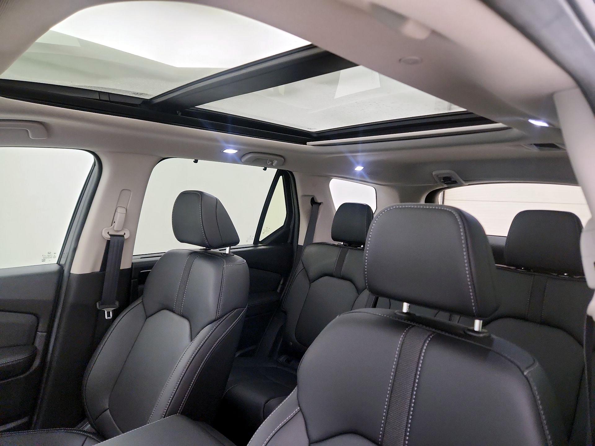 Thumbnail: 2025 Honda Pilot - 20