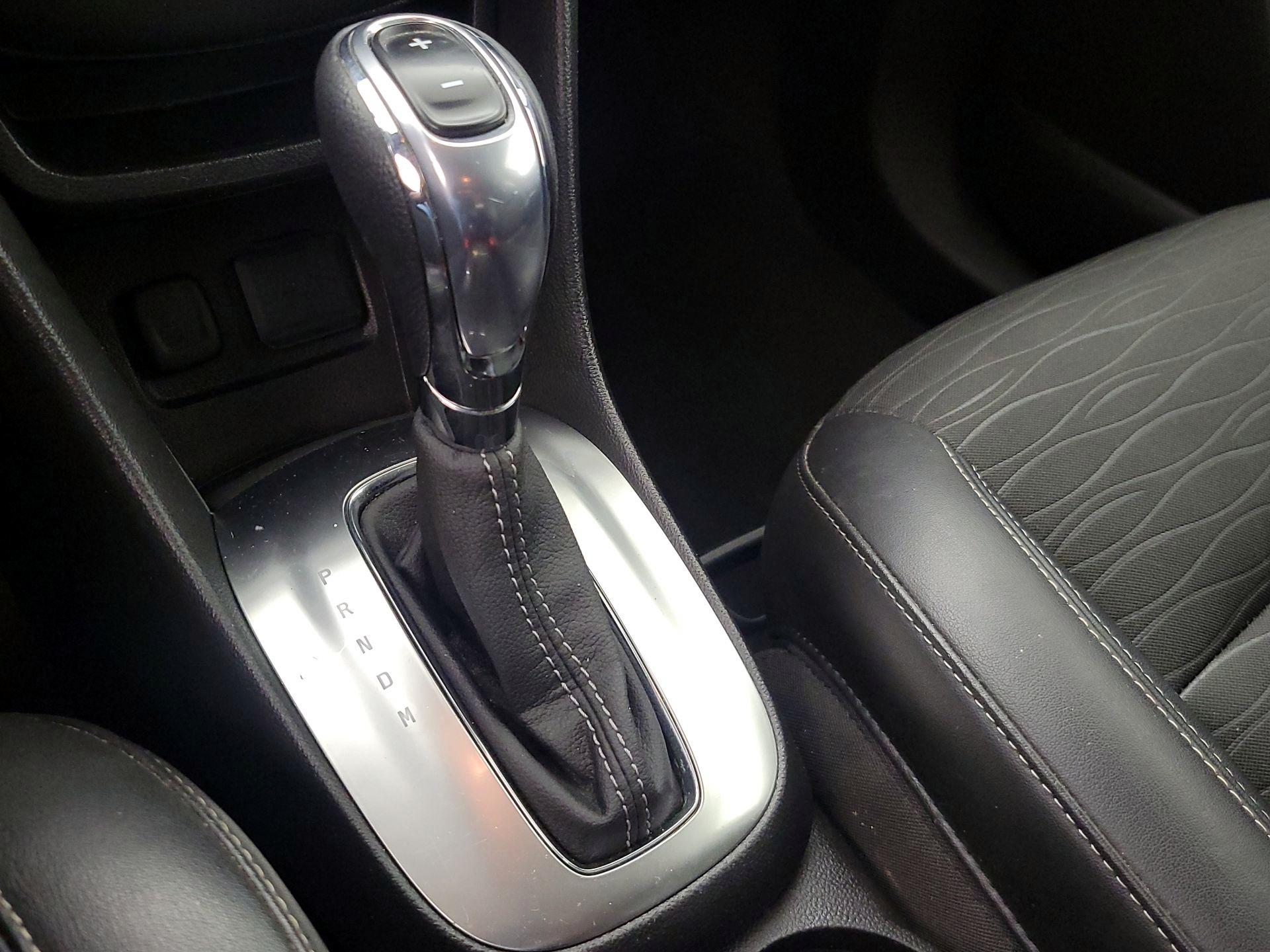 Thumbnail: 2016 Buick Encore - 17