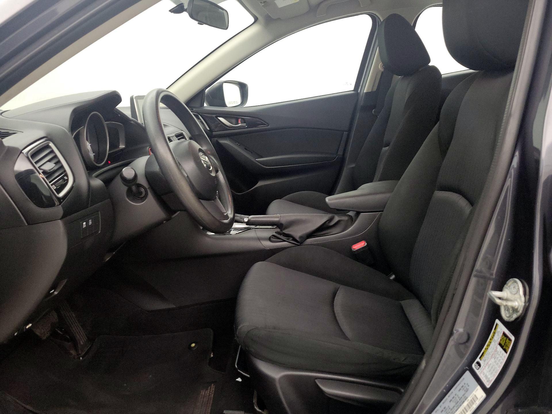 Thumbnail: 2016 Mazda Mazda3 - 11