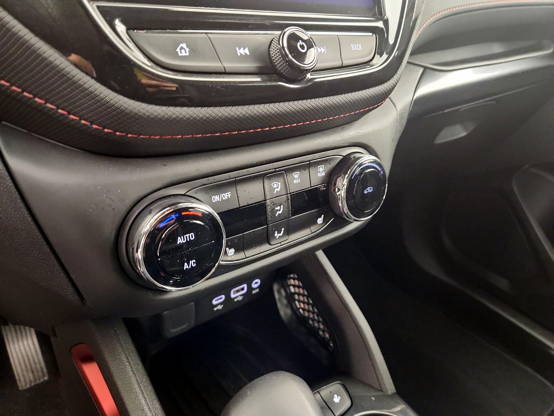 Thumbnail: 2023 Chevrolet TrailBlazer - 16