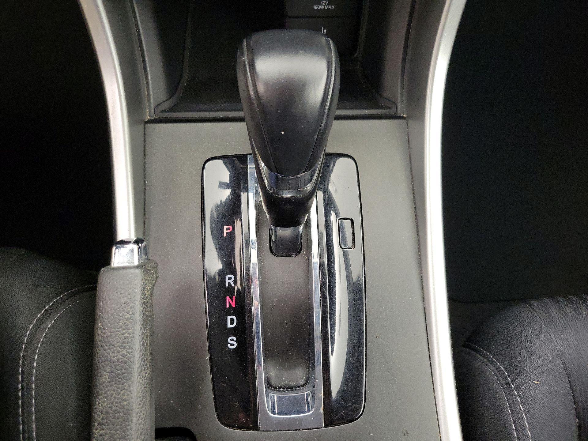 Thumbnail: 2014 Honda Accord - 17