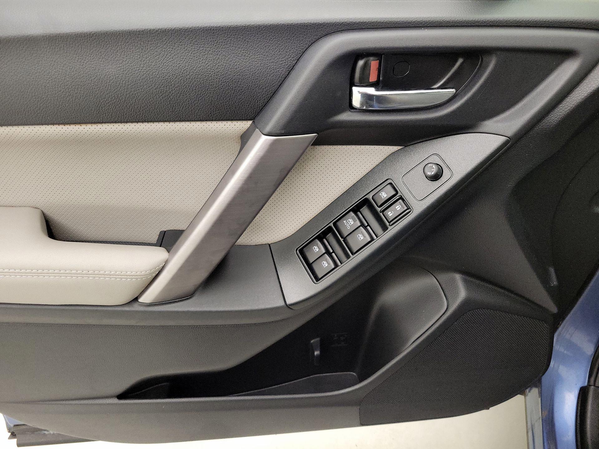Thumbnail: 2015 Subaru Forester - 12