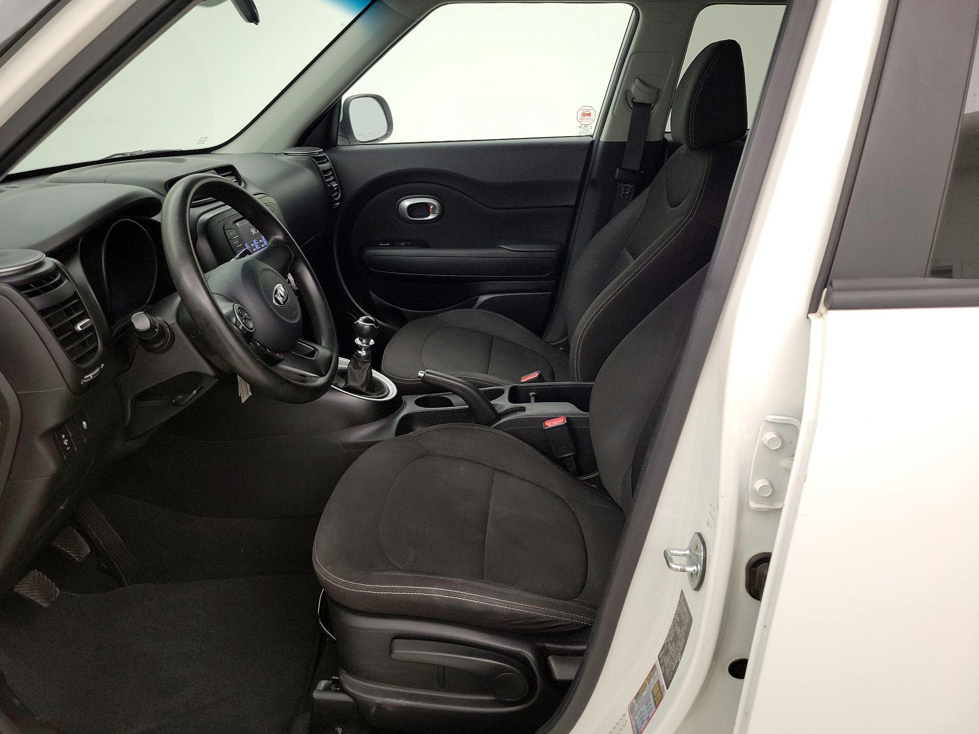 Thumbnail: 2018 Kia Soul - 11