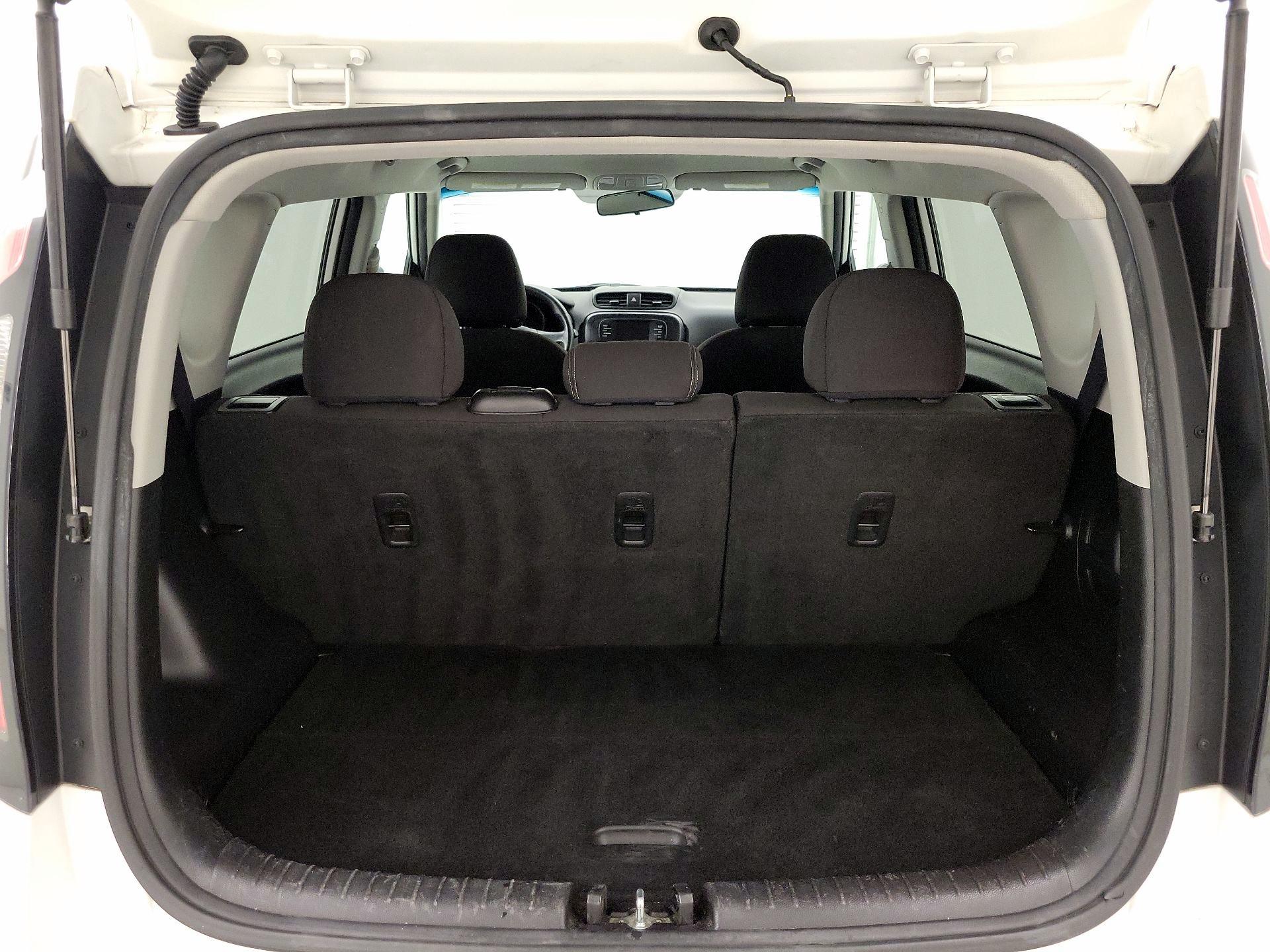 Thumbnail: 2018 Kia Soul - 19