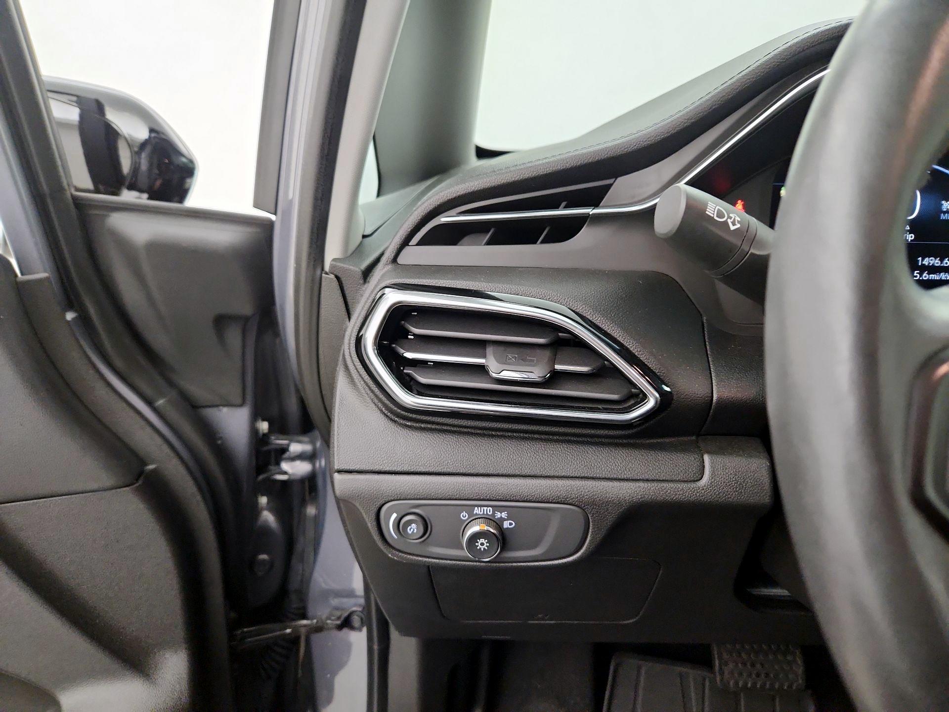 Thumbnail: 2023 Chevrolet Bolt EV - 13