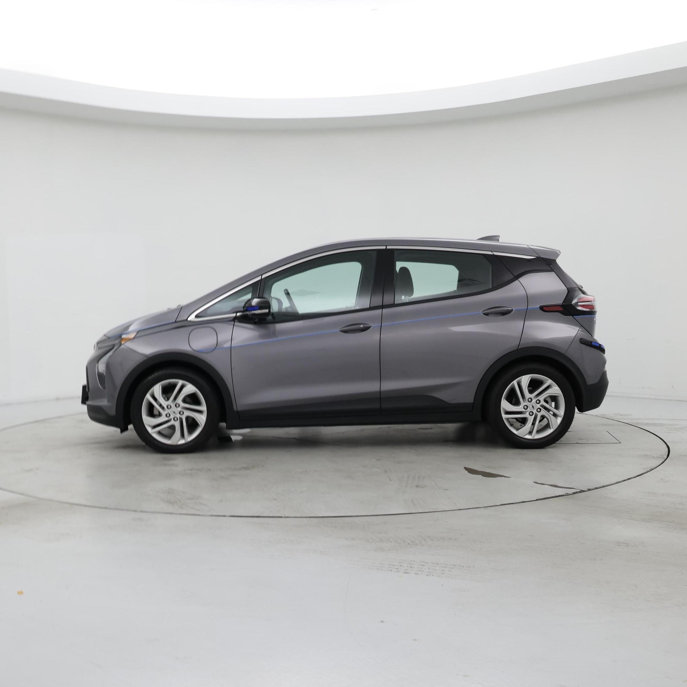 Thumbnail: 2023 Chevrolet Bolt EV - 3