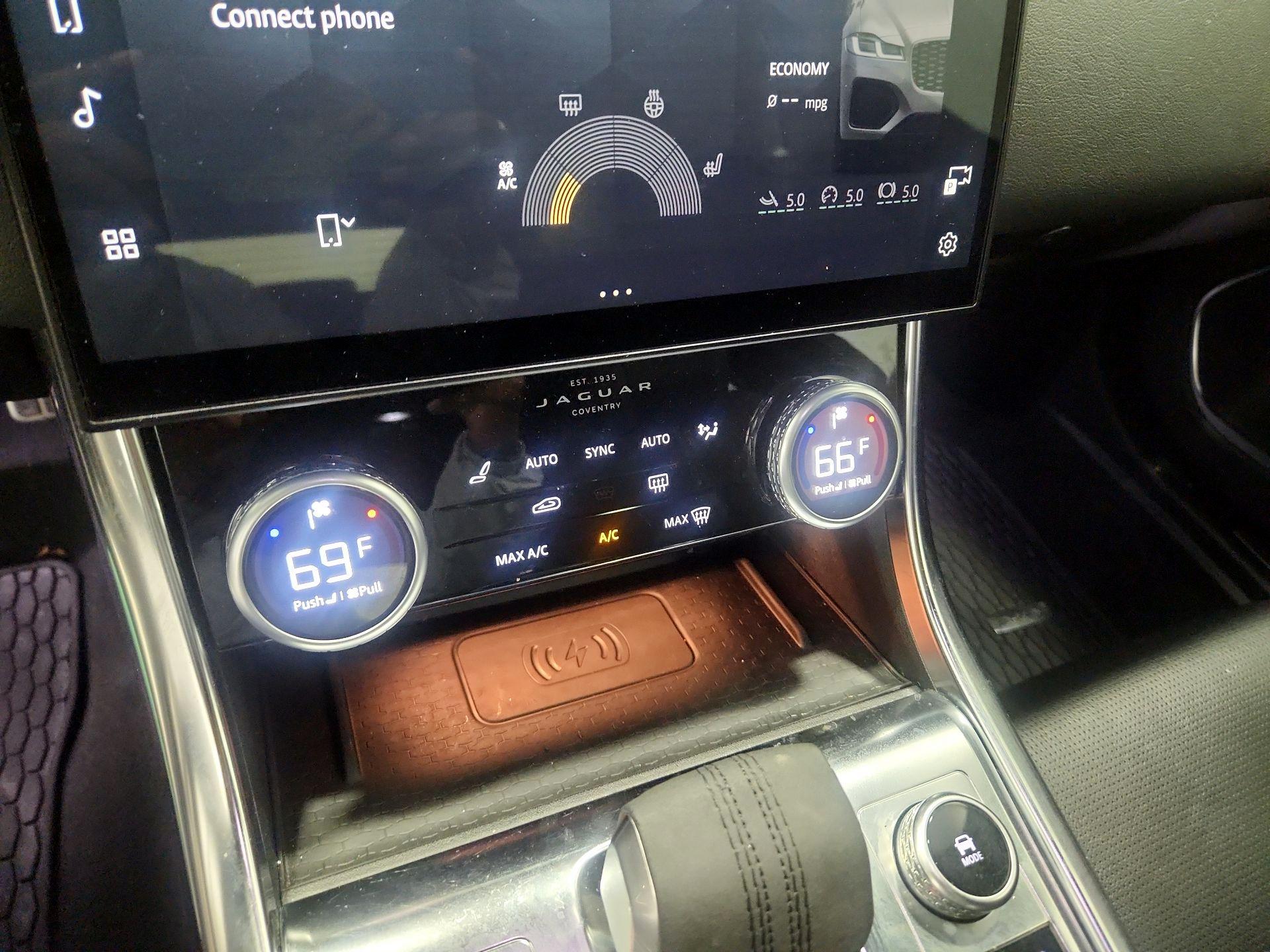 Thumbnail: 2024 Jaguar XF - 16