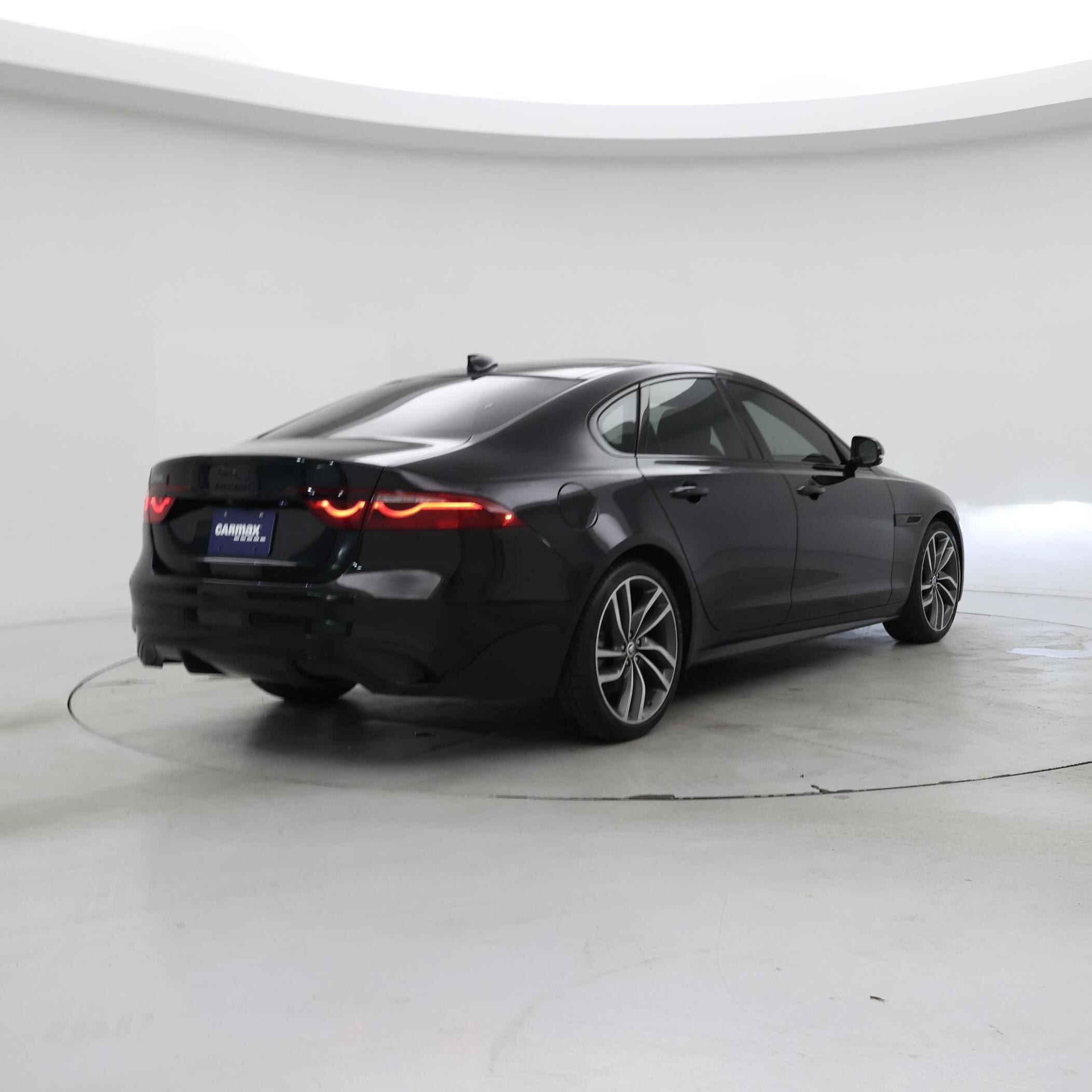 Thumbnail: 2024 Jaguar XF - 8