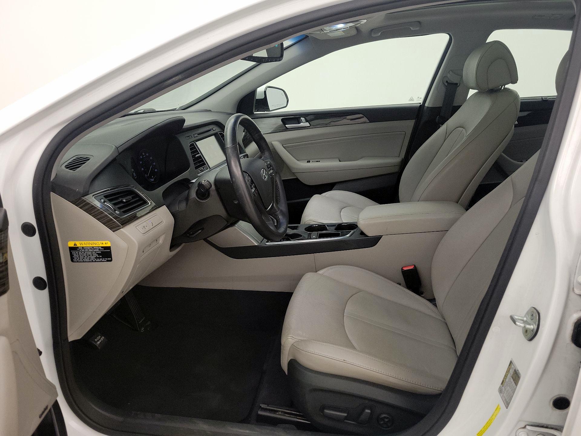 Thumbnail: 2015 Hyundai Sonata - 11