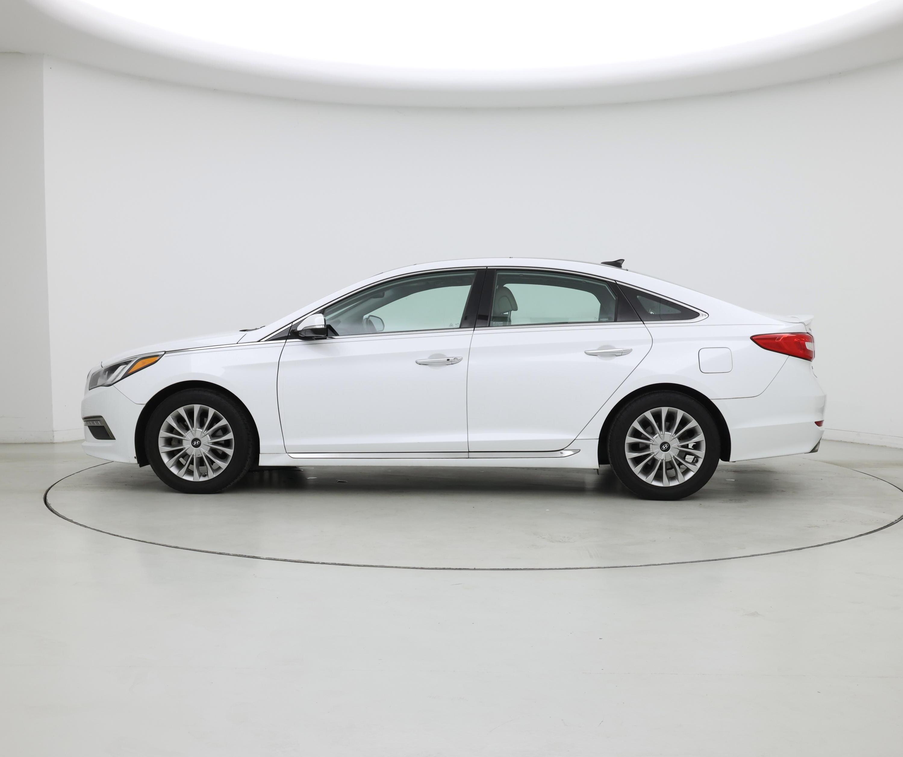 Thumbnail: 2015 Hyundai Sonata - 3