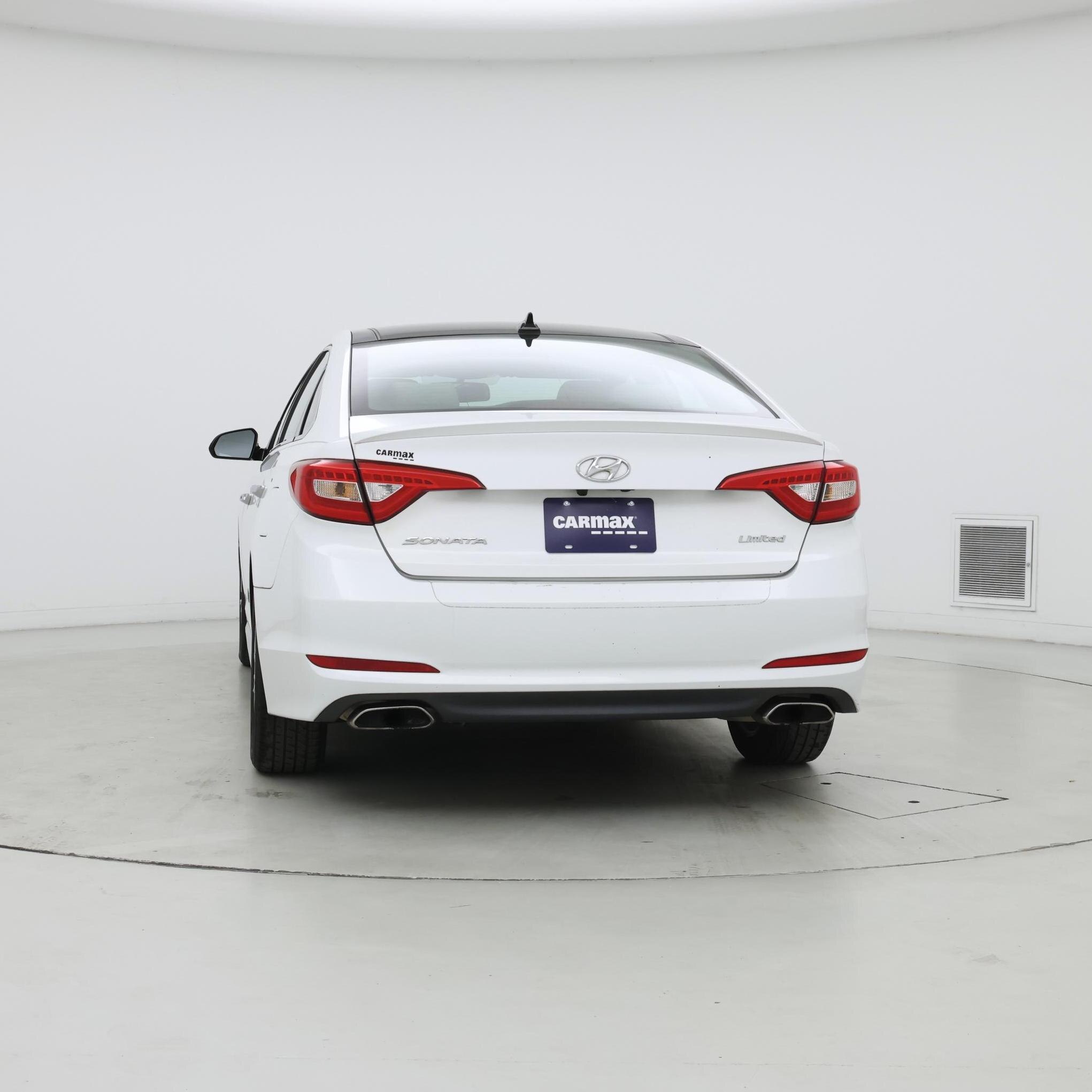 Thumbnail: 2015 Hyundai Sonata - 6