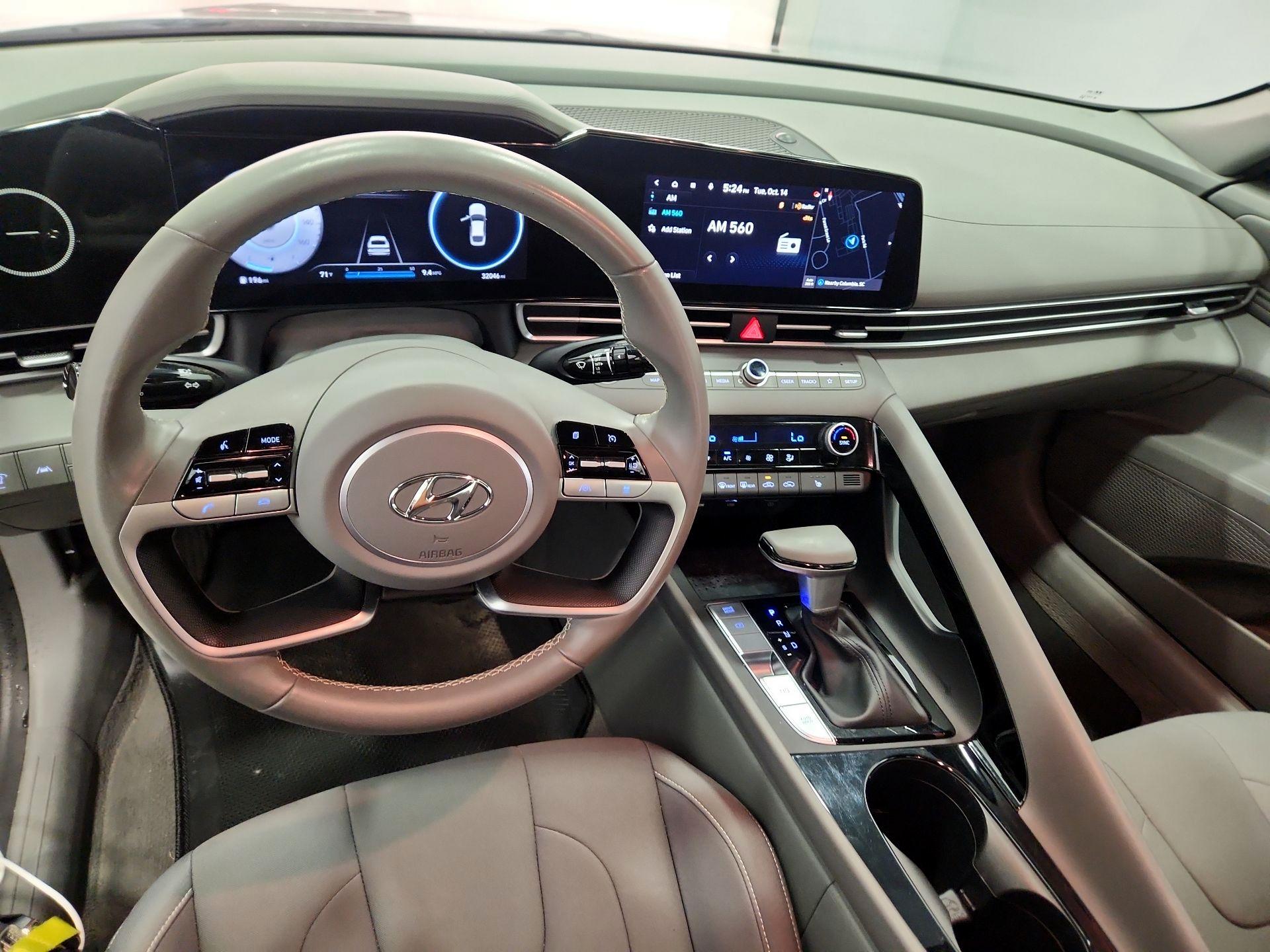 Thumbnail: 2023 Hyundai Elantra - 9