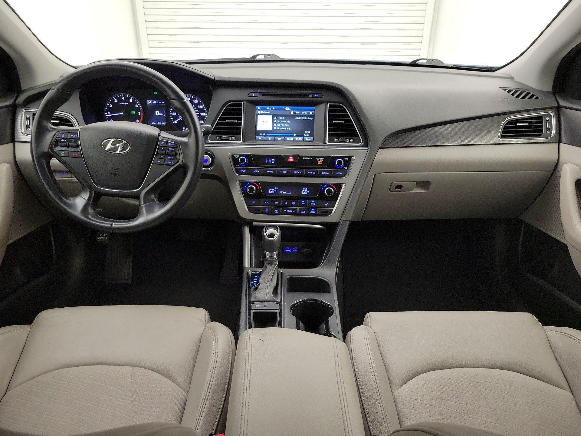 Thumbnail: 2016 Hyundai Sonata - 9