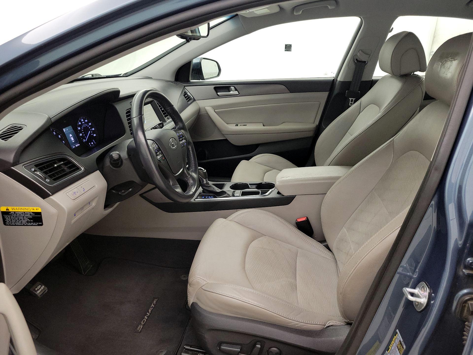 Thumbnail: 2016 Hyundai Sonata - 11