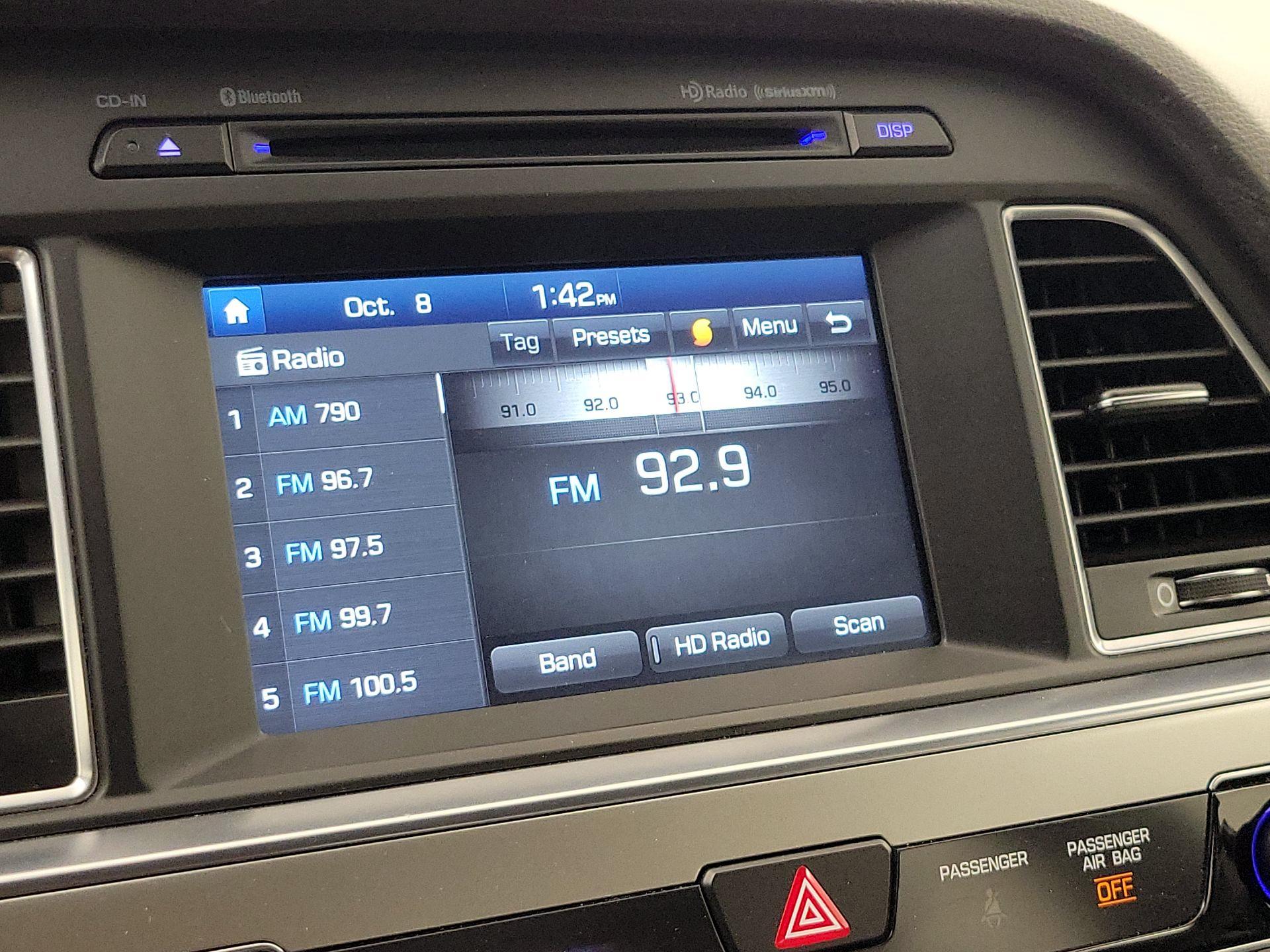 Thumbnail: 2016 Hyundai Sonata - 15