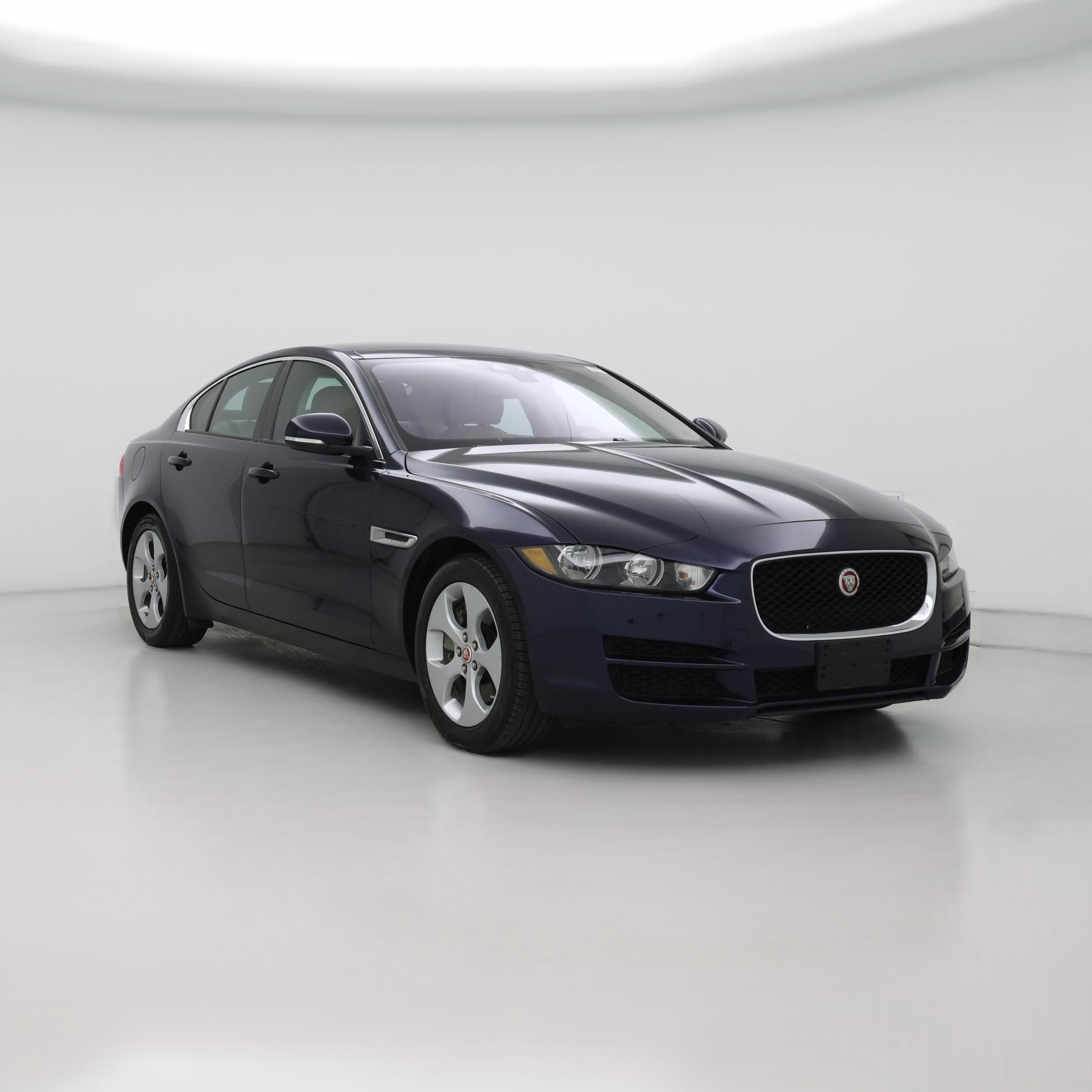 Thumbnail: 2017 Jaguar XE - 1