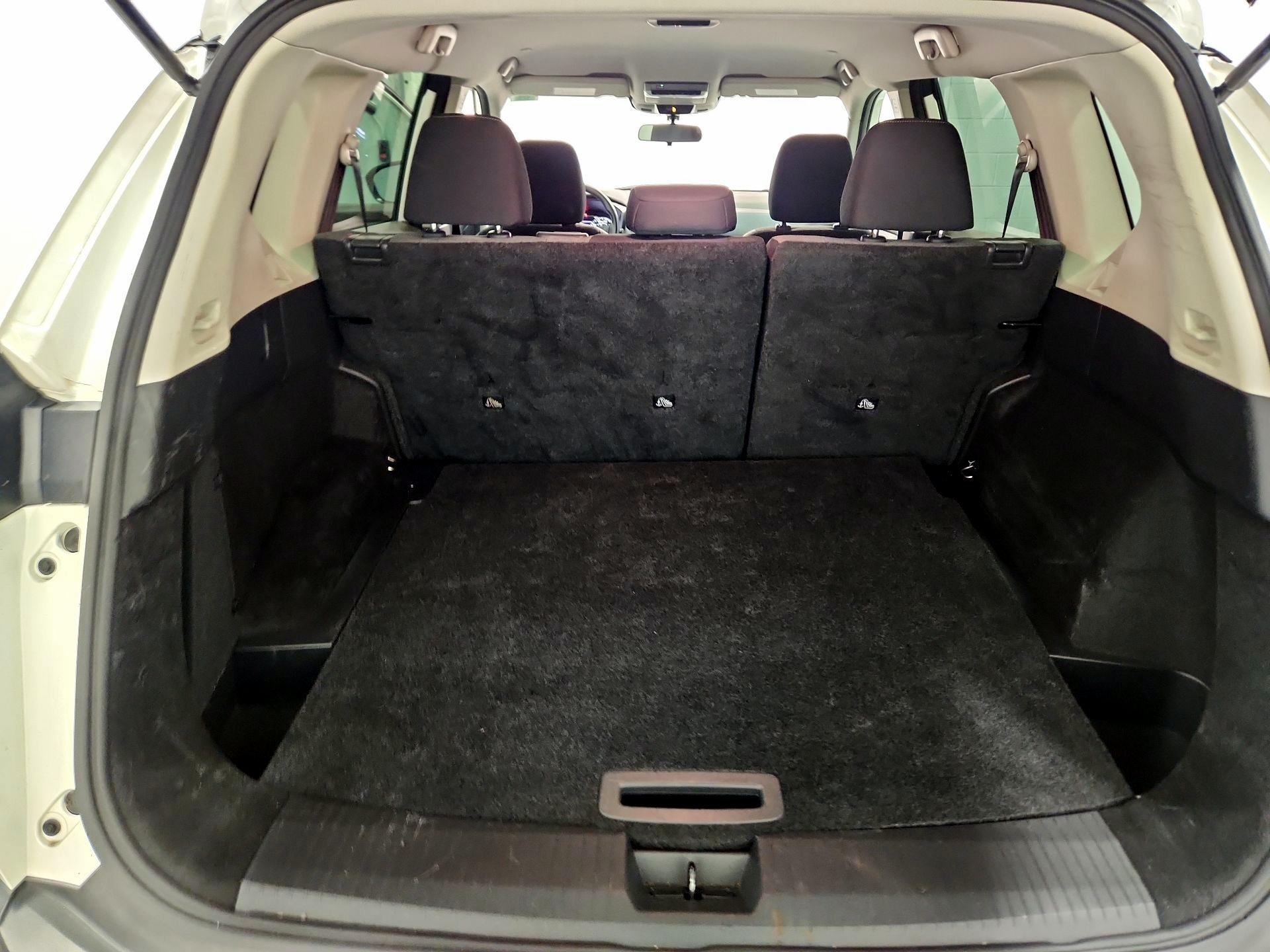 Thumbnail: 2023 Nissan Rogue - 20