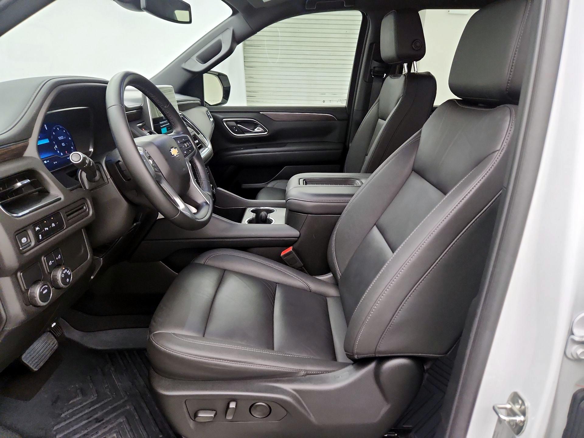 Thumbnail: 2024 Chevrolet Suburban - 11