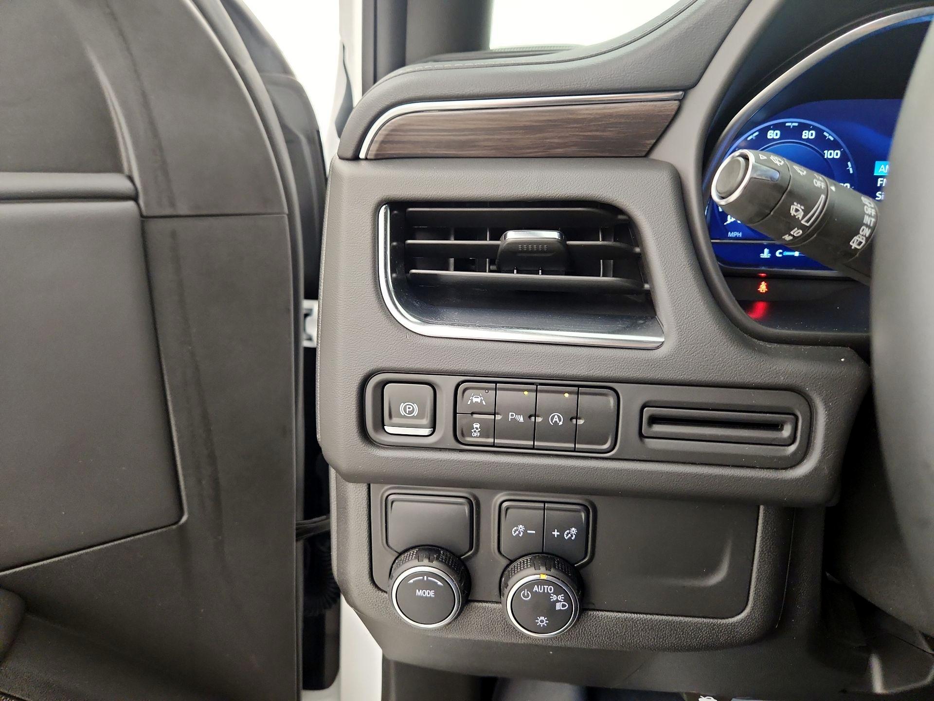 Thumbnail: 2024 Chevrolet Suburban - 13