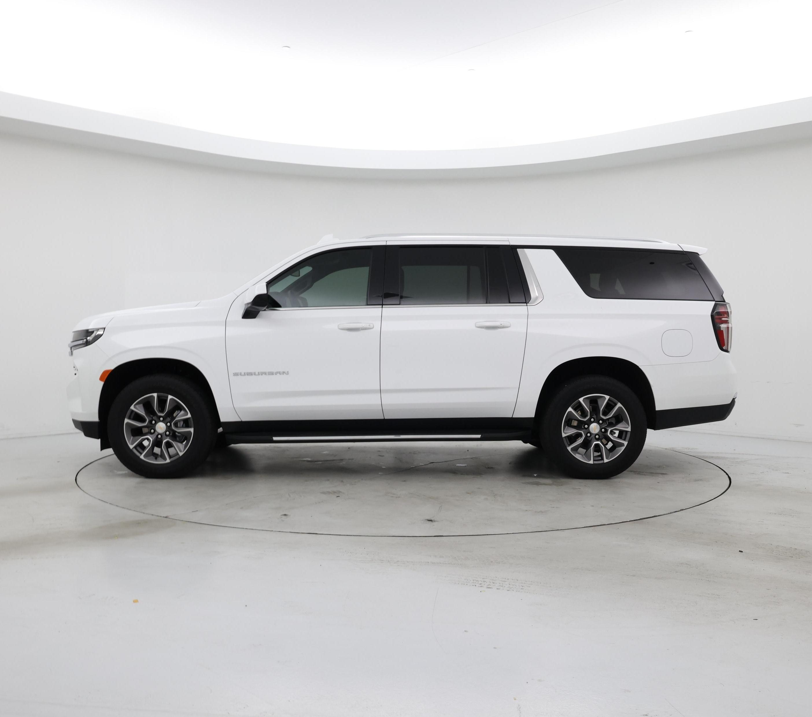 Thumbnail: 2024 Chevrolet Suburban - 3