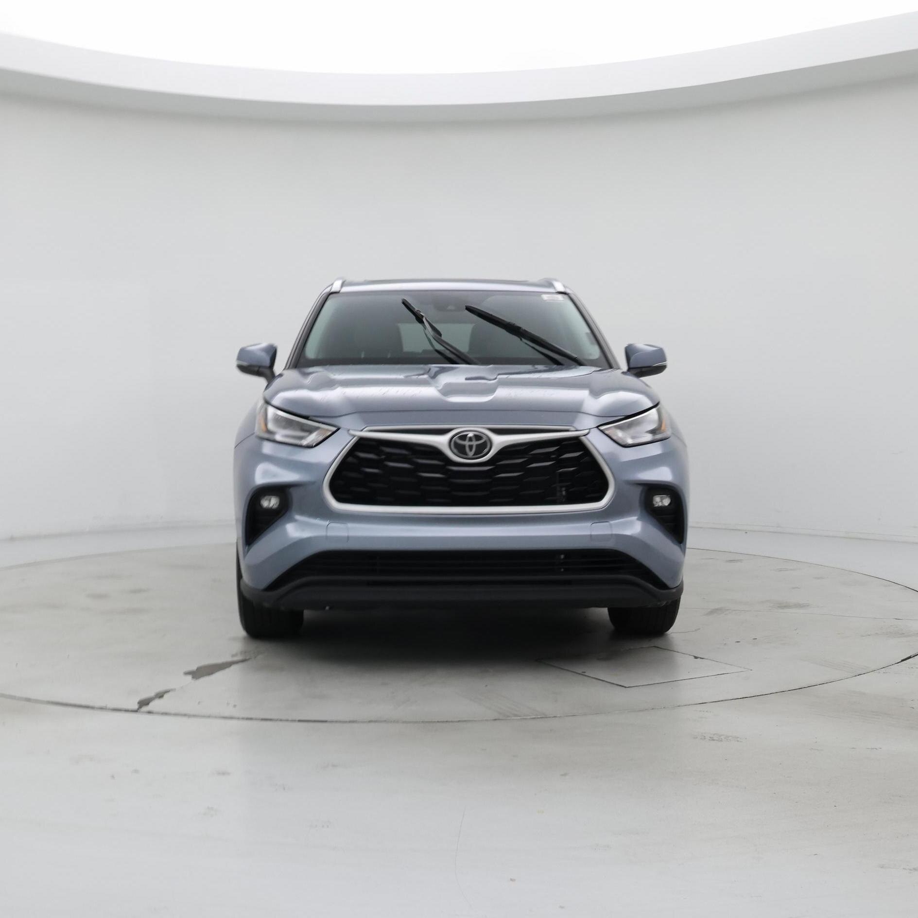 Thumbnail: 2021 Toyota Highlander - 5