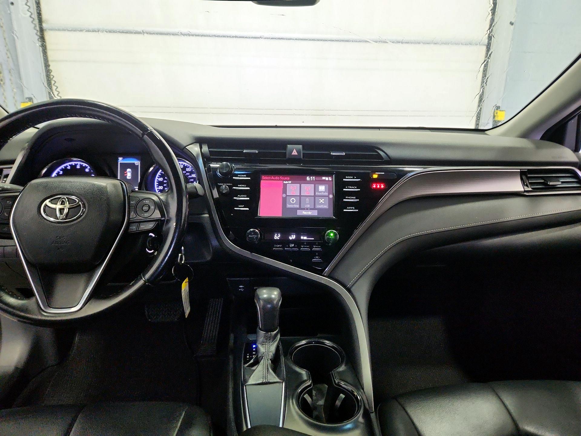 Thumbnail: 2019 Toyota Camry - 9