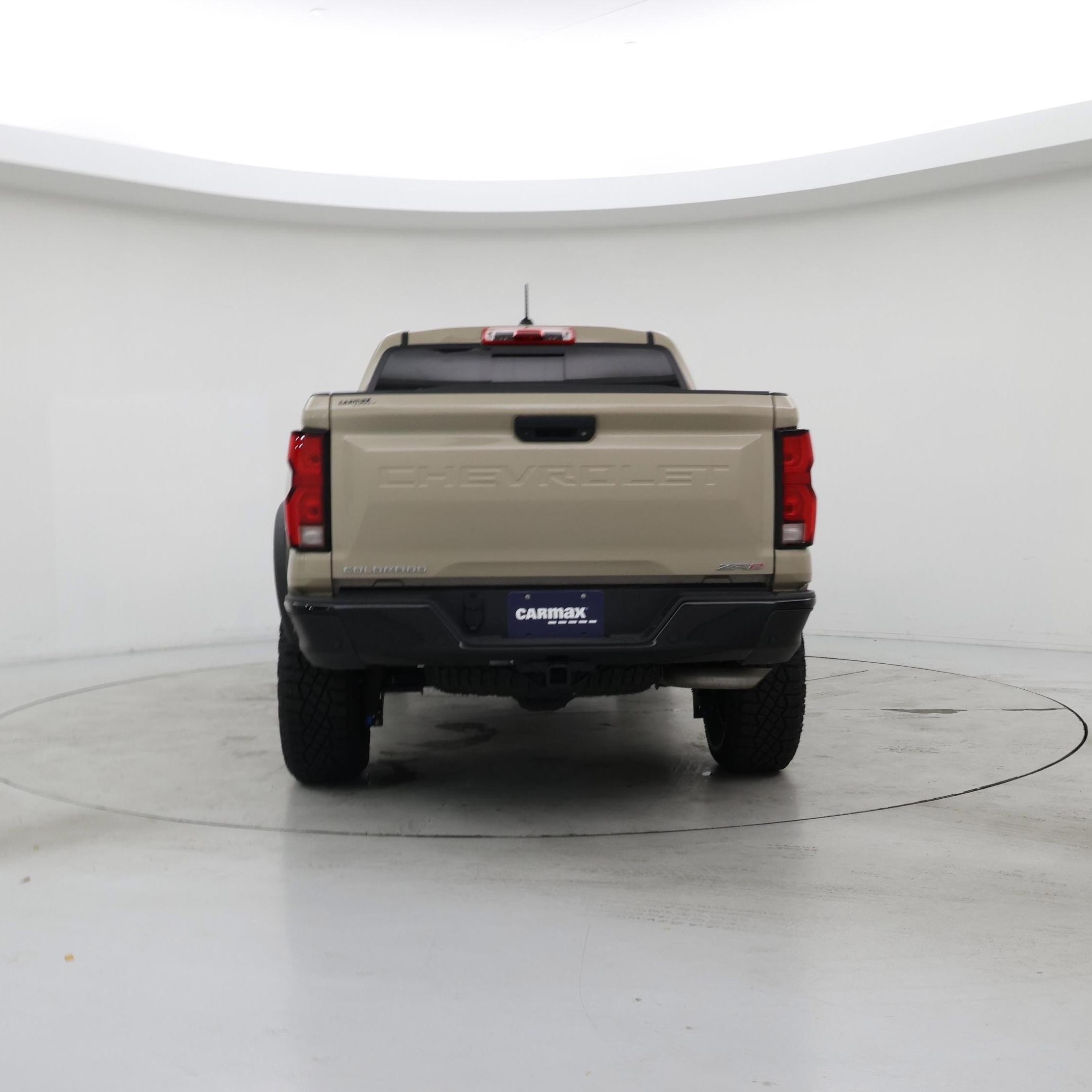 Thumbnail: 2024 Chevrolet Colorado - 6