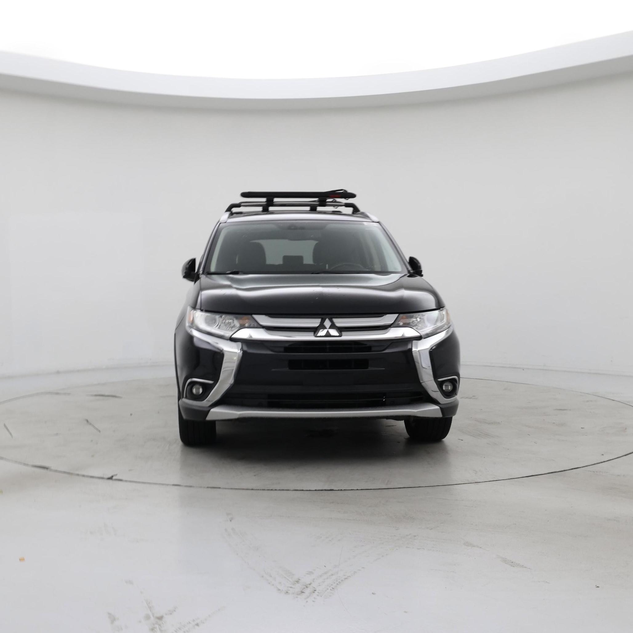 Thumbnail: 2017 Mitsubishi Outlander - 5