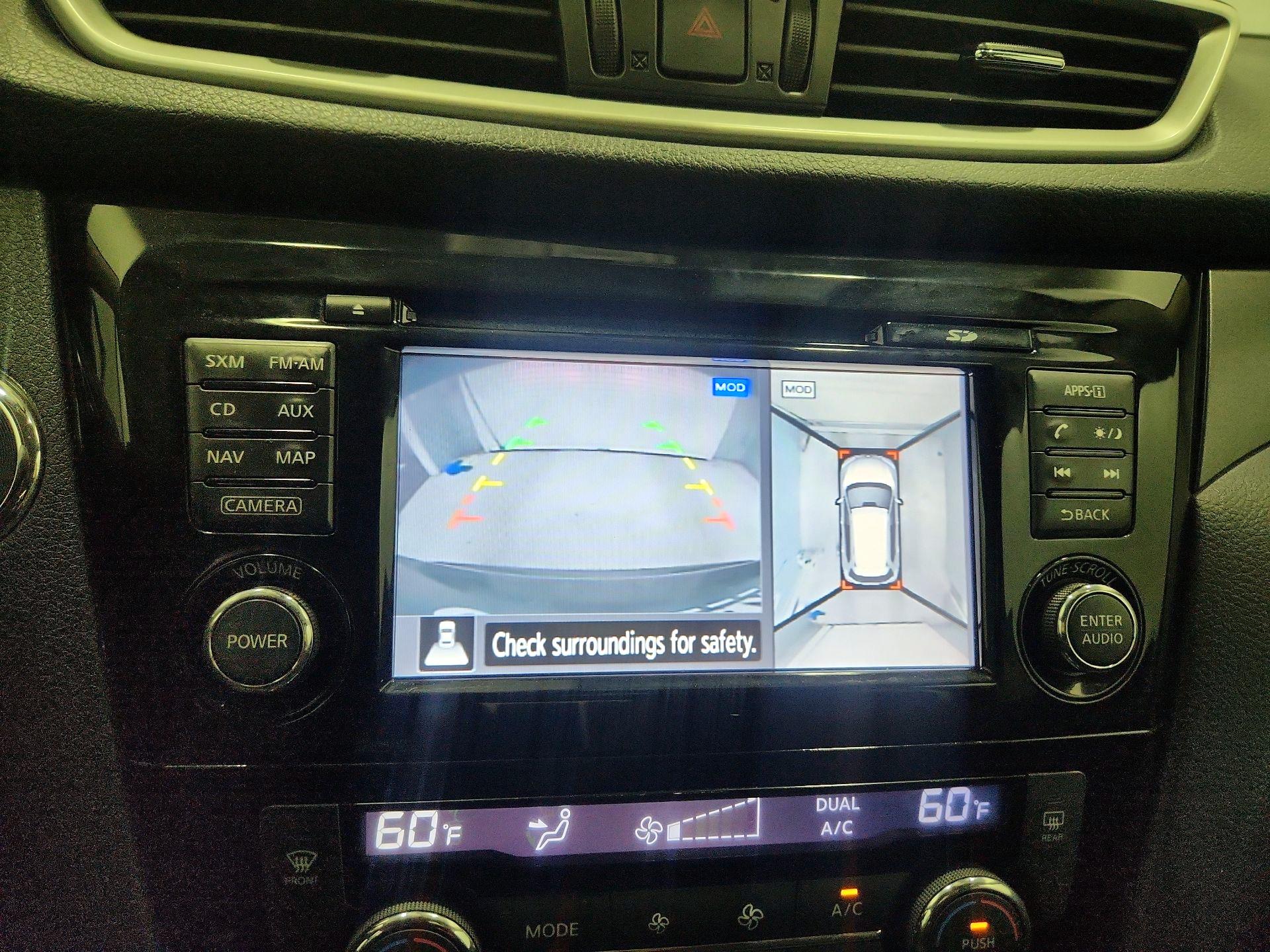 Thumbnail: 2015 Nissan Rogue - 14