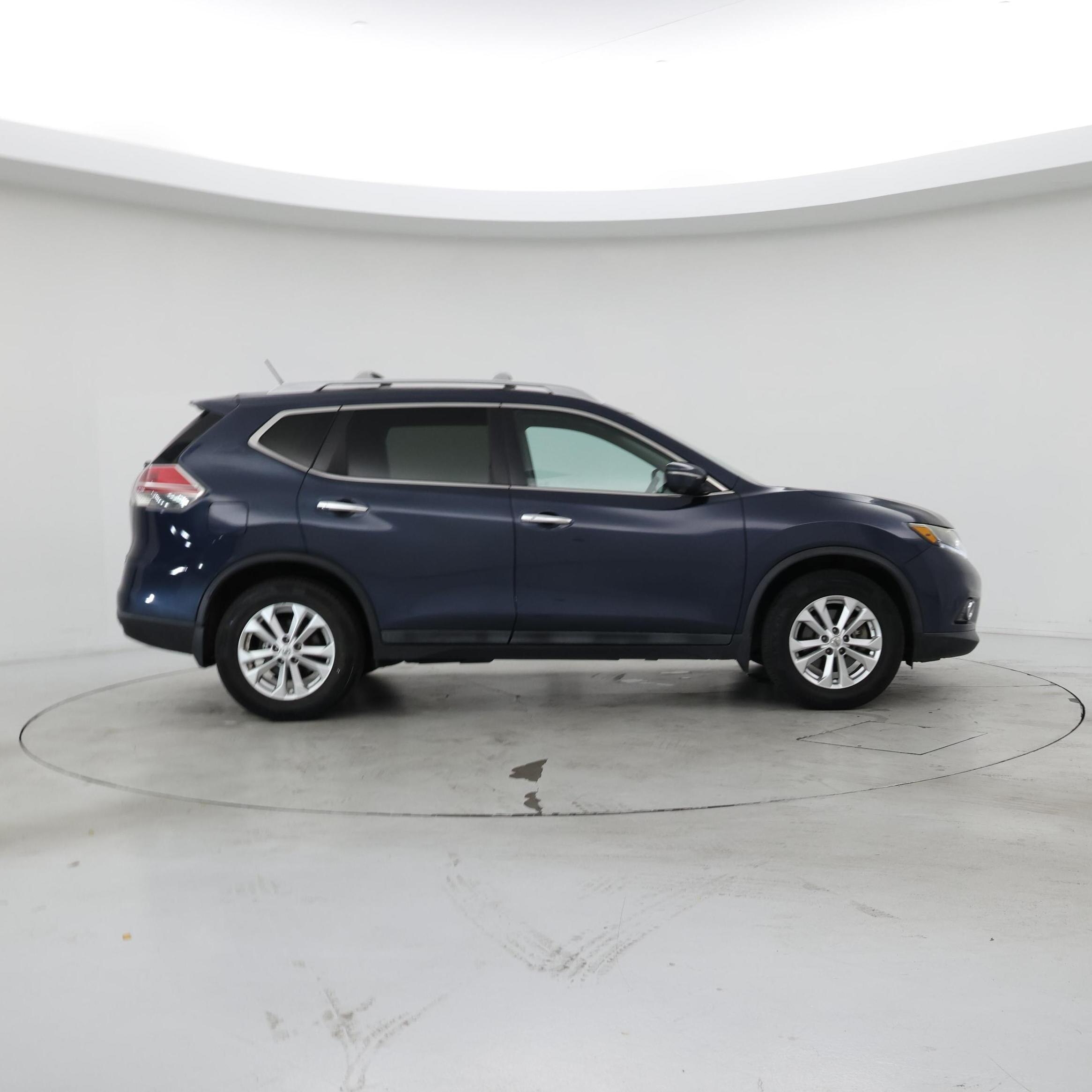 Thumbnail: 2015 Nissan Rogue - 7