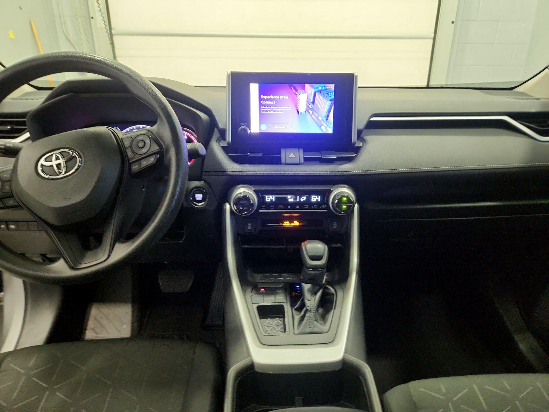 Thumbnail: 2023 Toyota RAV4 - 9