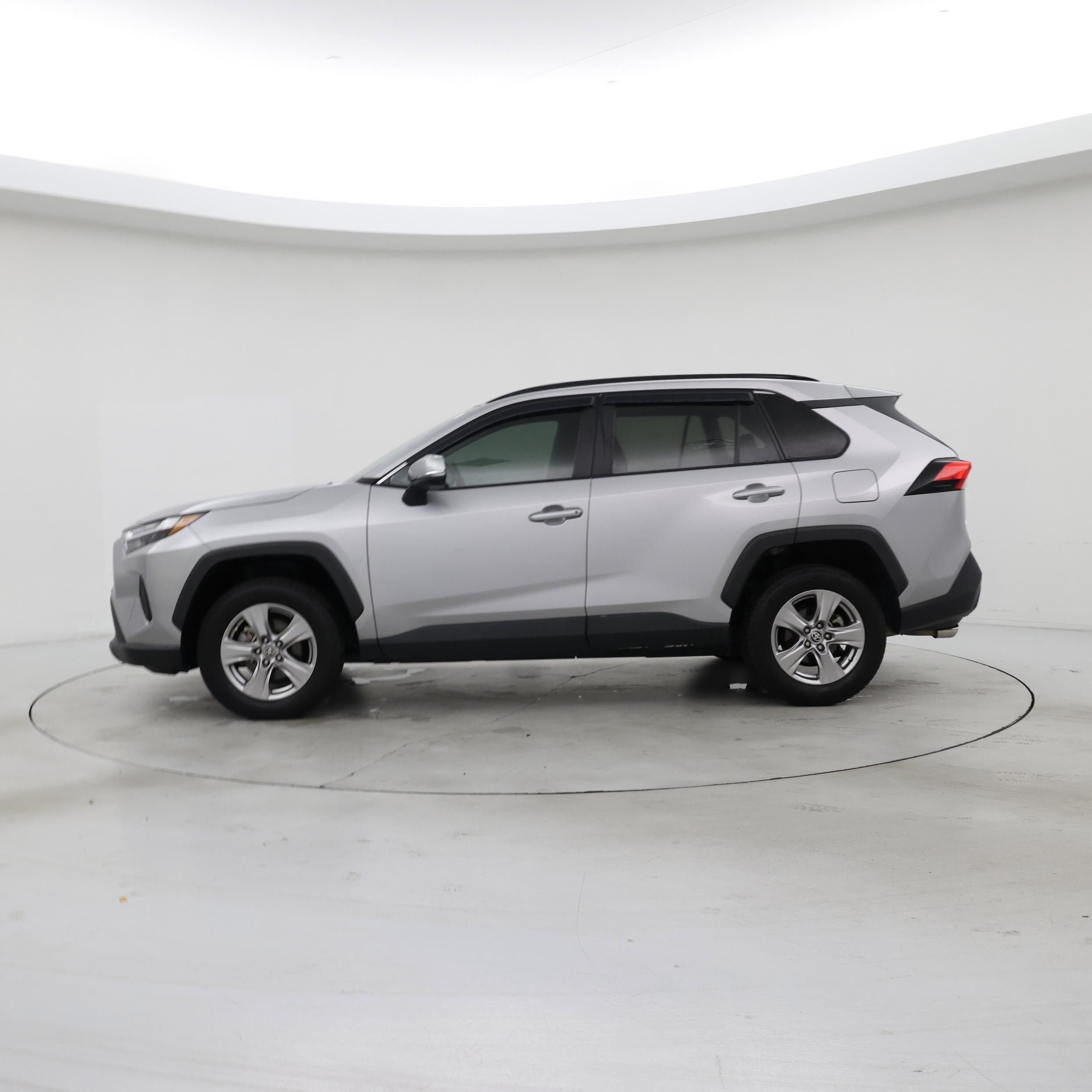 Thumbnail: 2023 Toyota RAV4 - 3