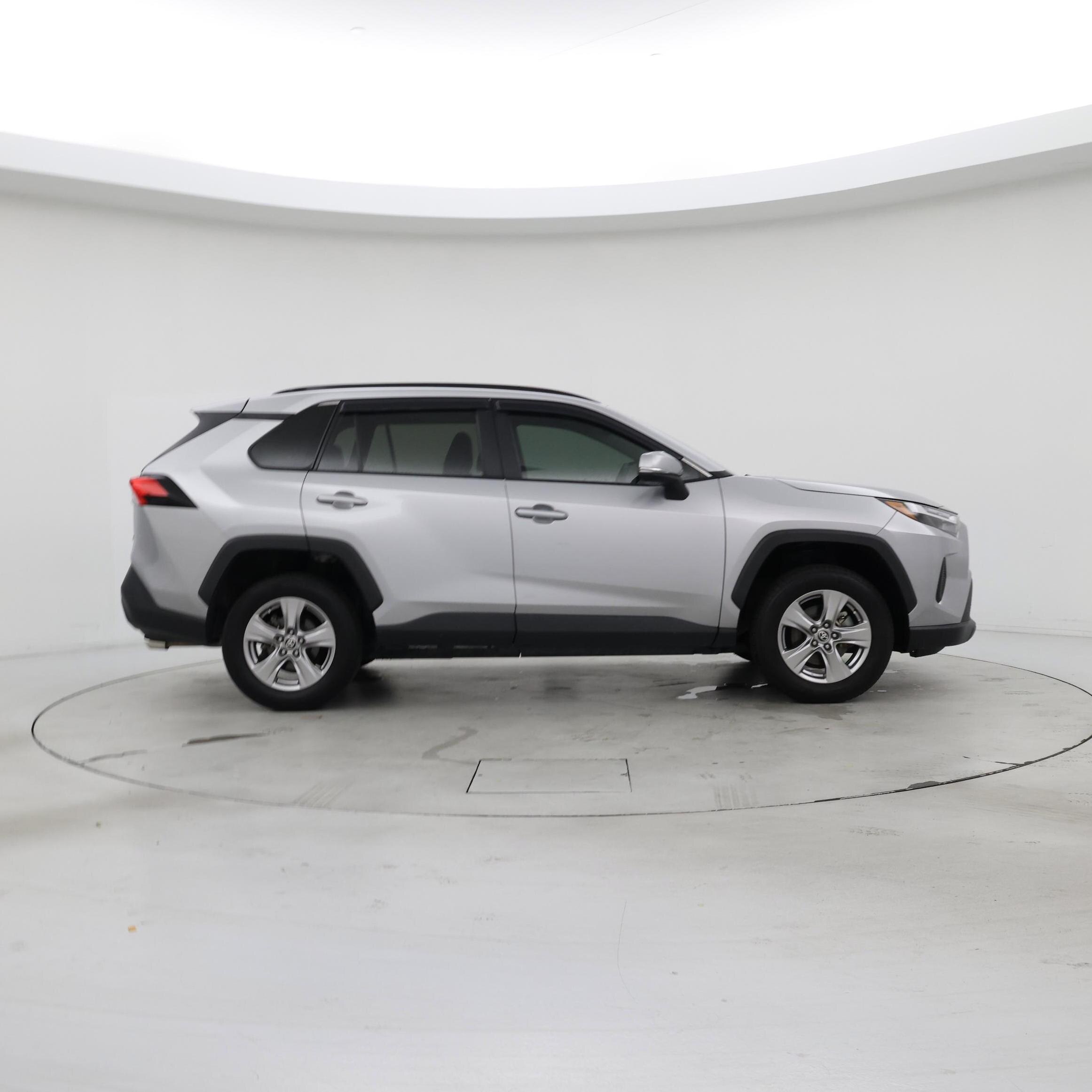Thumbnail: 2023 Toyota RAV4 - 7