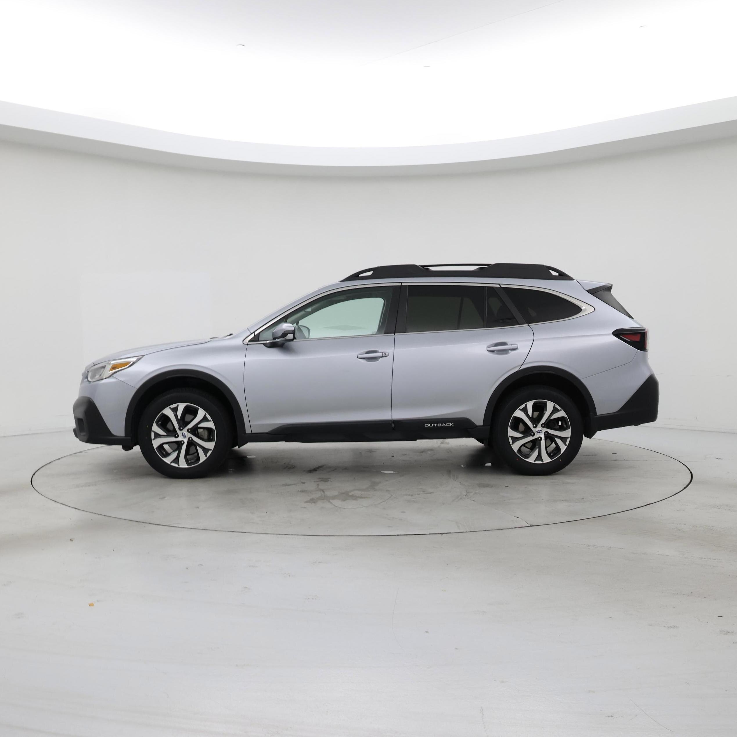 Thumbnail: 2020 Subaru Outback - 3