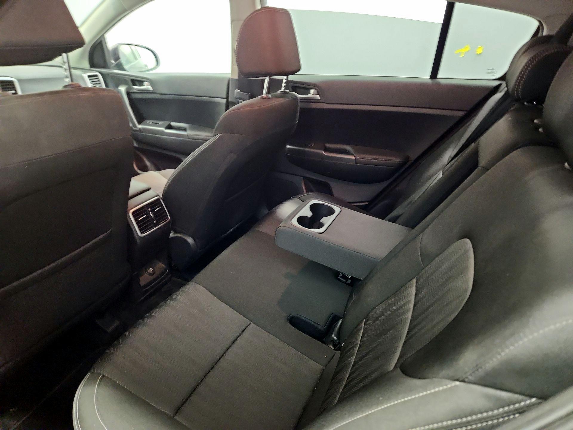 Thumbnail: 2021 Kia Sportage - 19