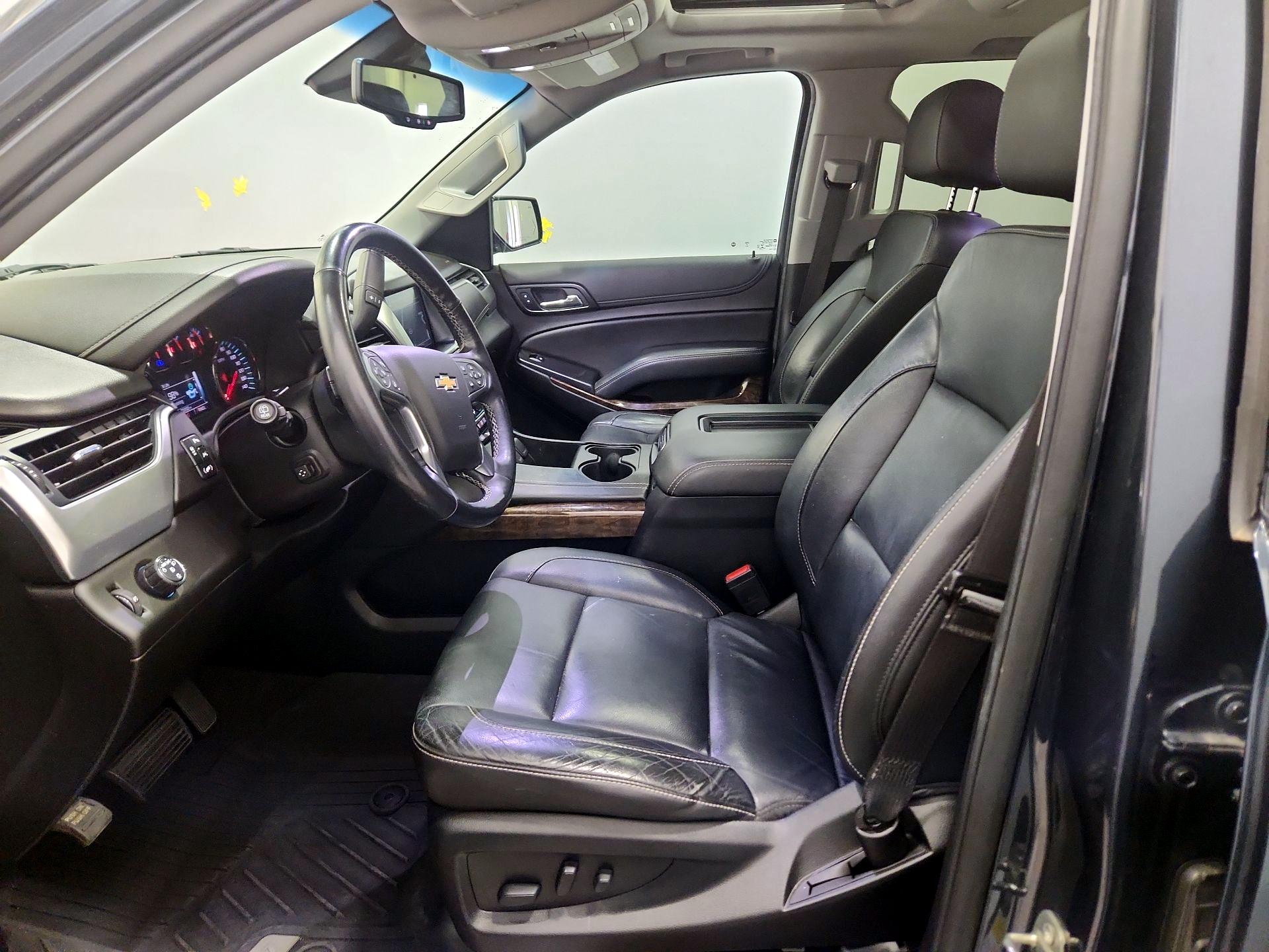 Thumbnail: 2020 Chevrolet Suburban - 11