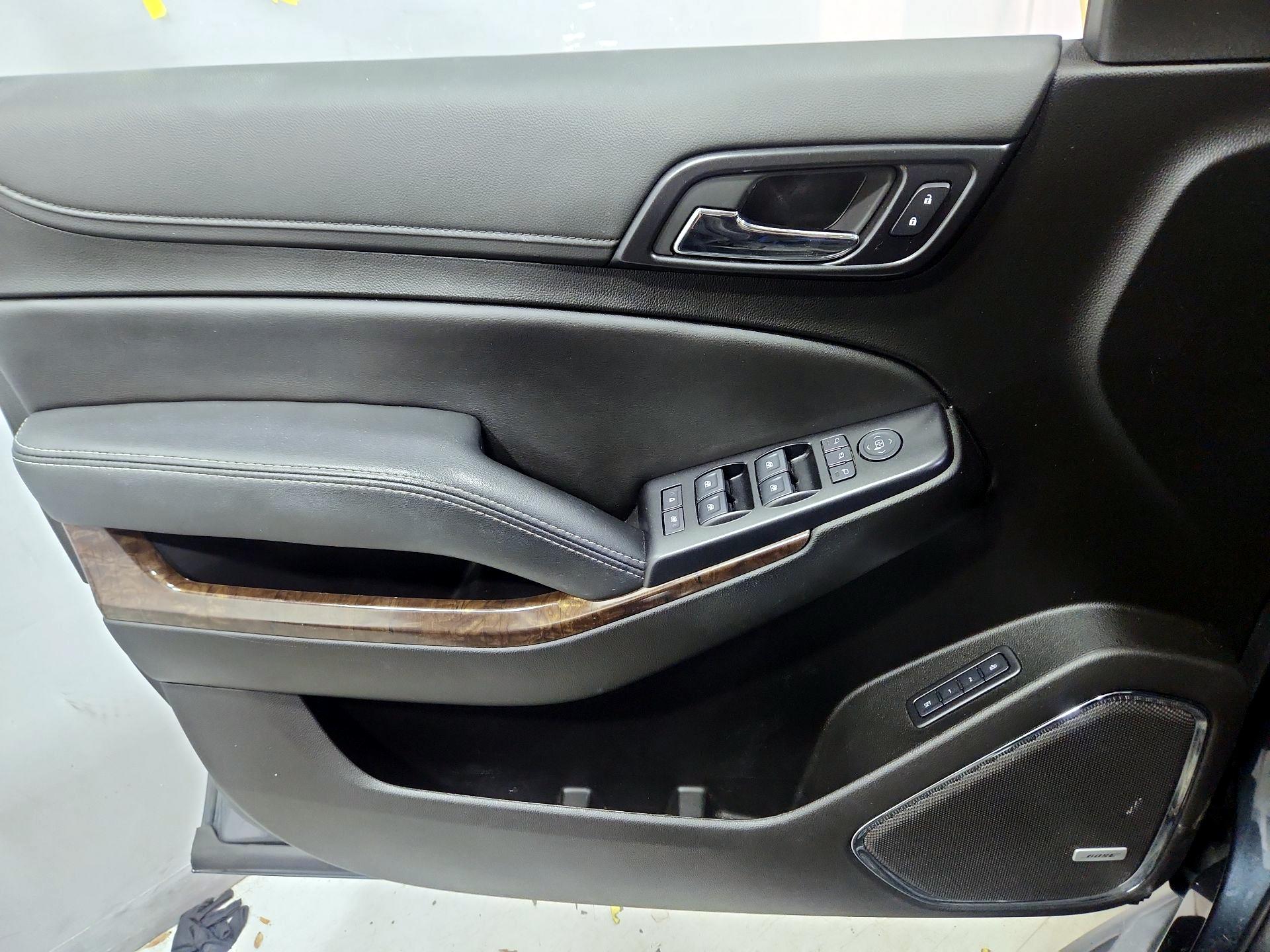 Thumbnail: 2020 Chevrolet Suburban - 12