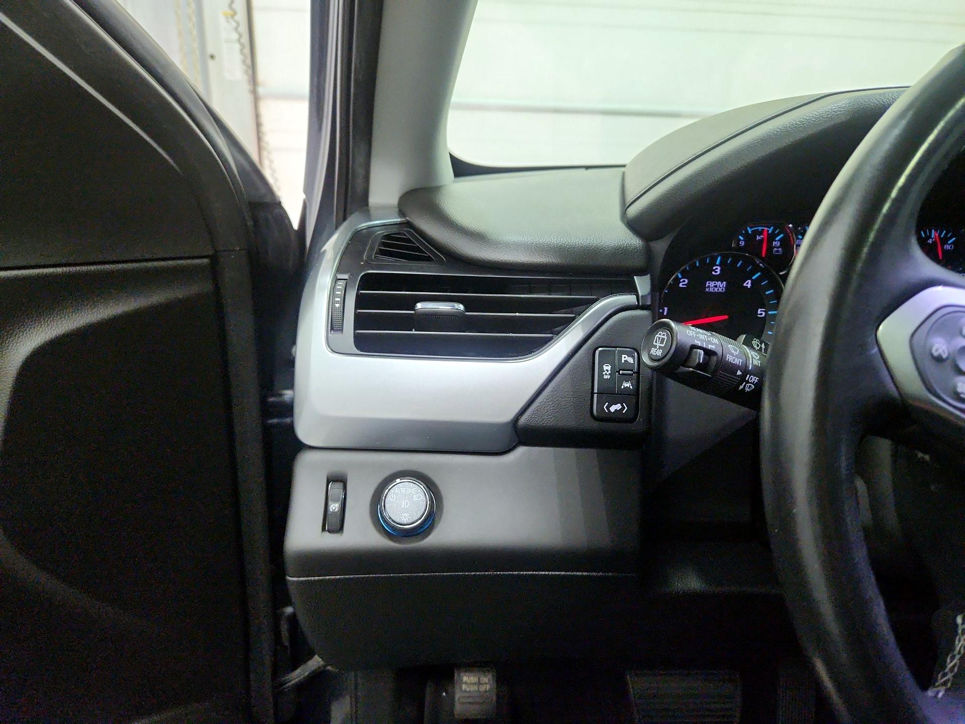 Thumbnail: 2020 Chevrolet Suburban - 13