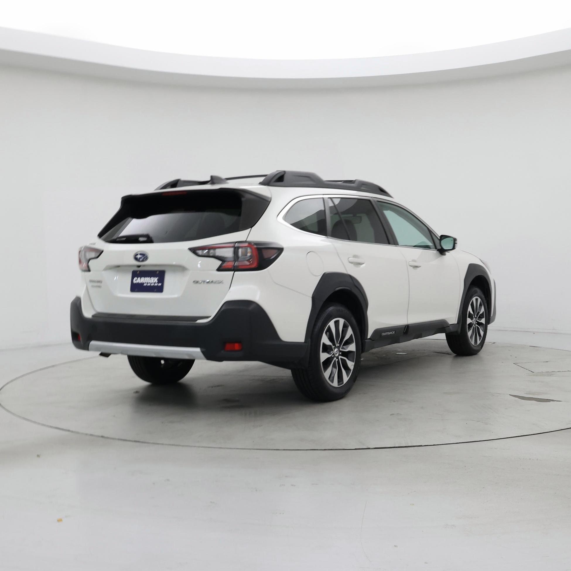 Thumbnail: 2023 Subaru Outback - 8