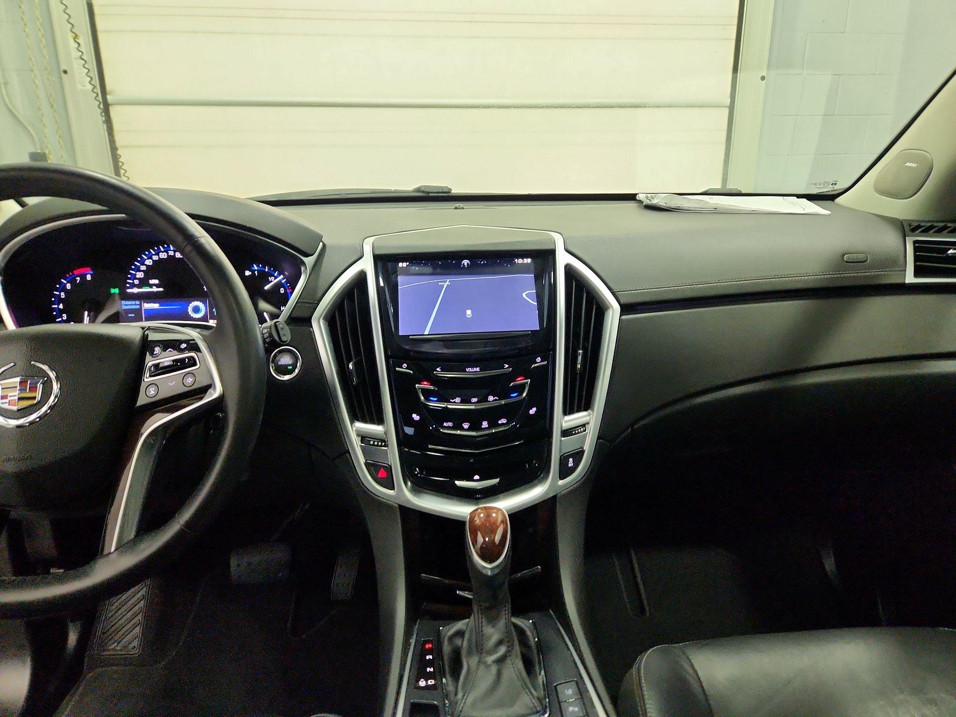 Thumbnail: 2015 Cadillac SRX - 9