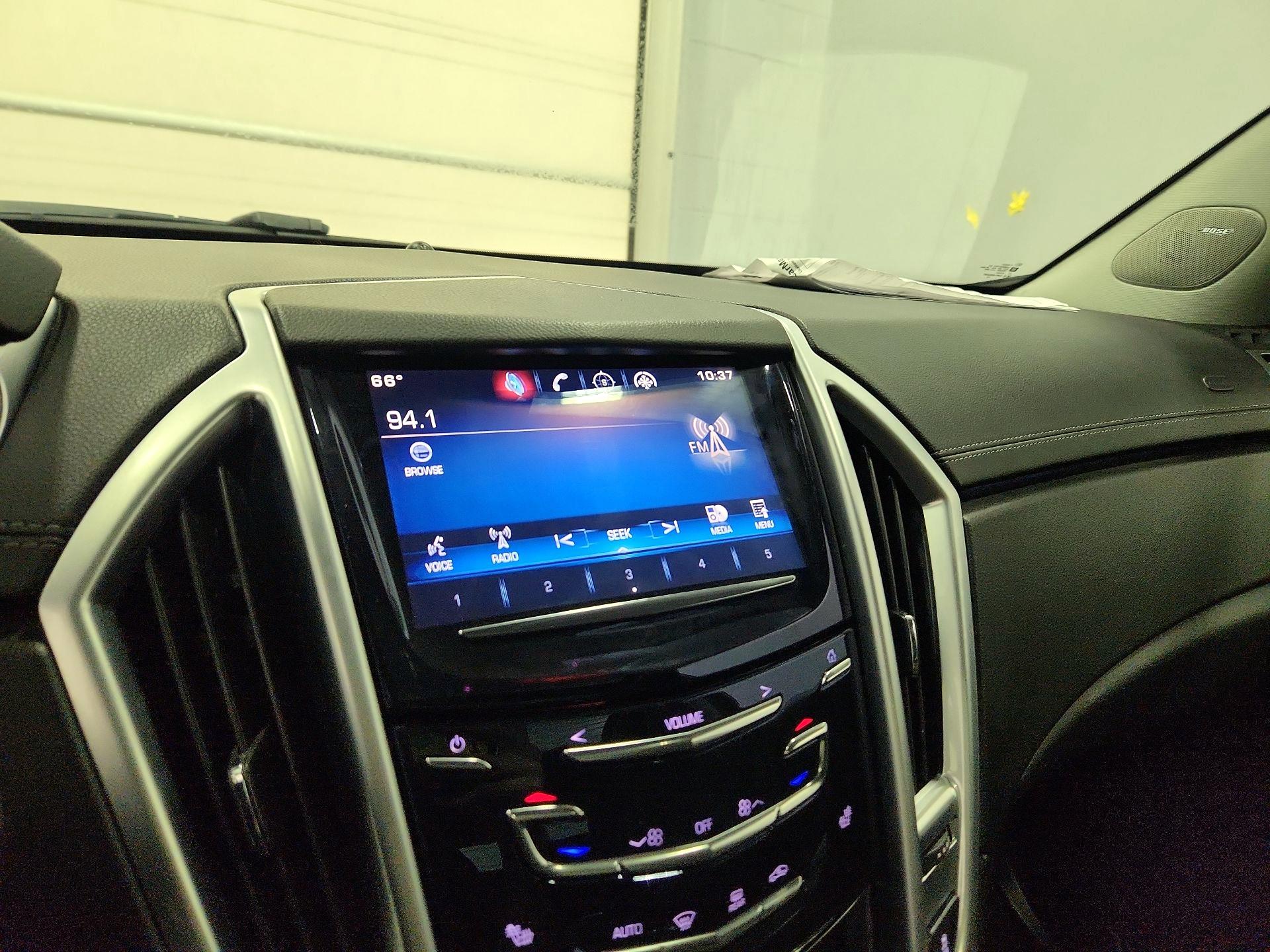 Thumbnail: 2015 Cadillac SRX - 16