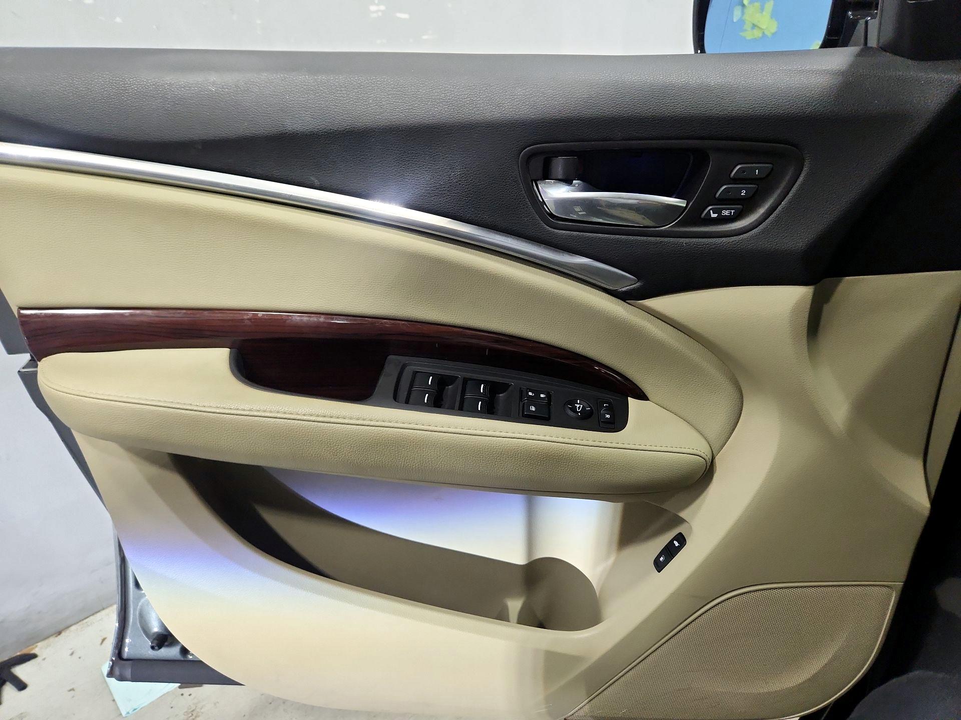 Thumbnail: 2016 Acura MDX - 12