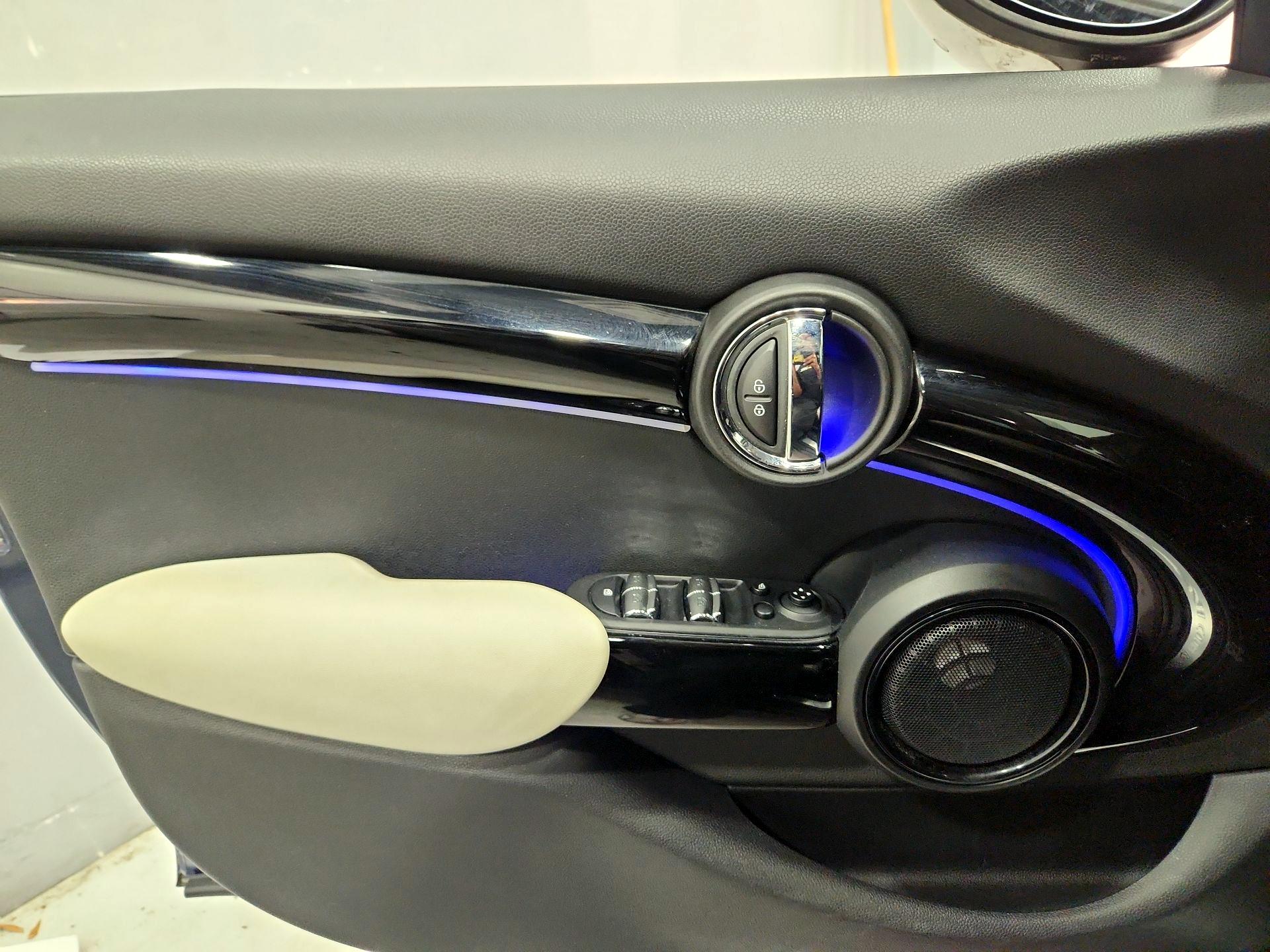 Thumbnail: 2019 MINI Cooper Hardtop - 12